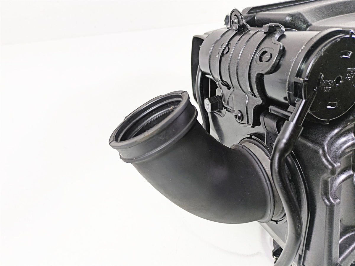 2022 BMW RnineT Pure K22 Air Box Breather Filter & All Tubes Set 13718405525 {{ shop.shopifyCountryName }} - Mototech271