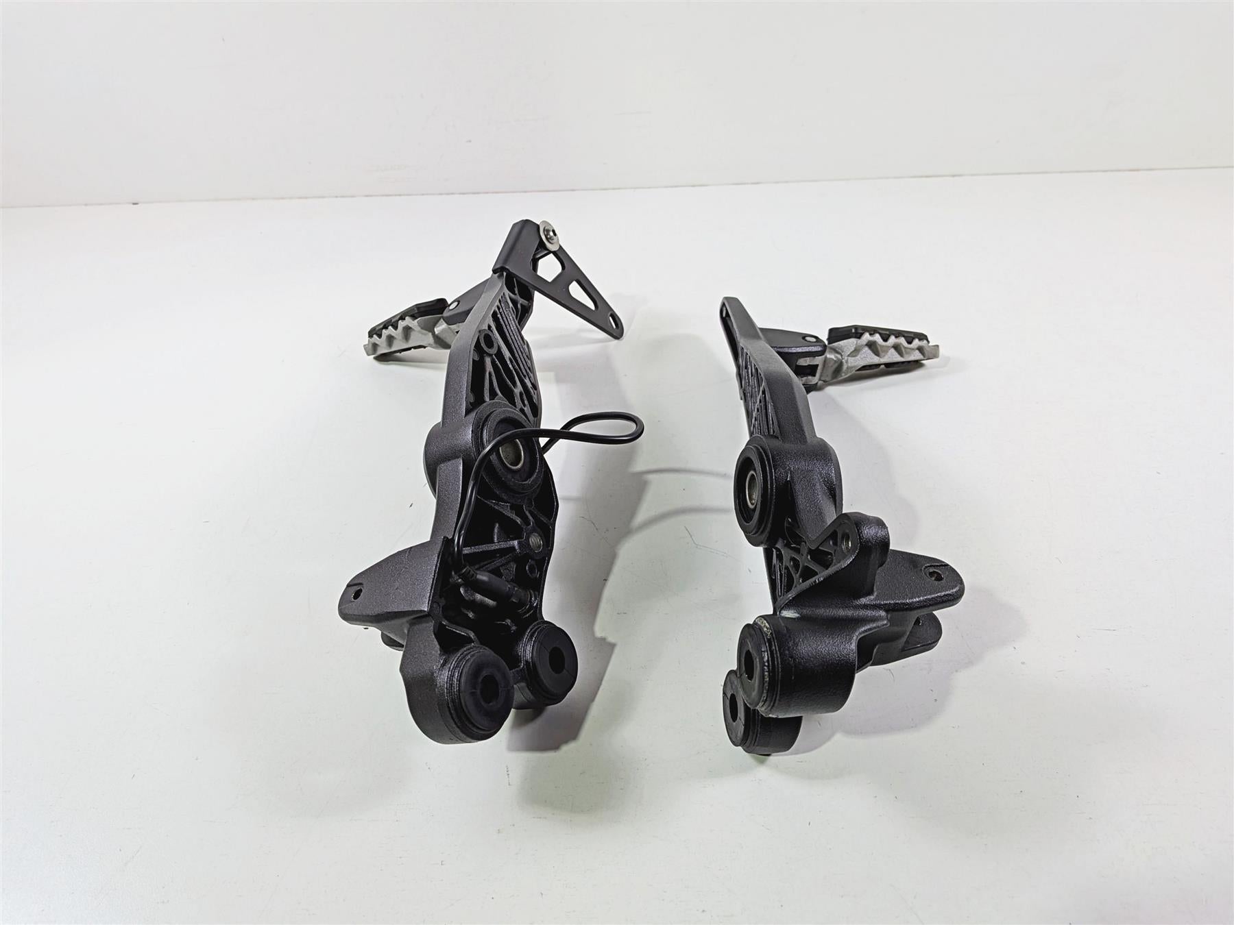 2016 Ducati Hypermotard 939 SP Passenger Foot Pegs & Mounting Brackets 82431901C-Mototech271
