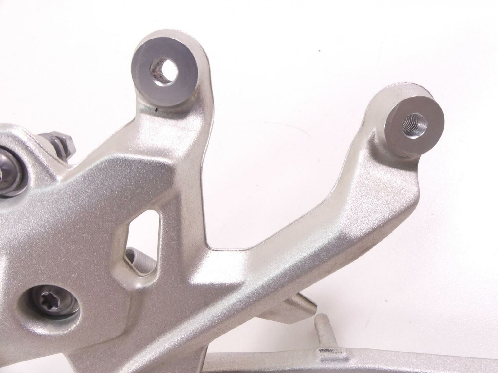 2019 BMW S1000R K47 Right Rider Footpeg Foot Peg & Brake Pedal 46718562398 {{ shop.shopifyCountryName }} - Mototech271