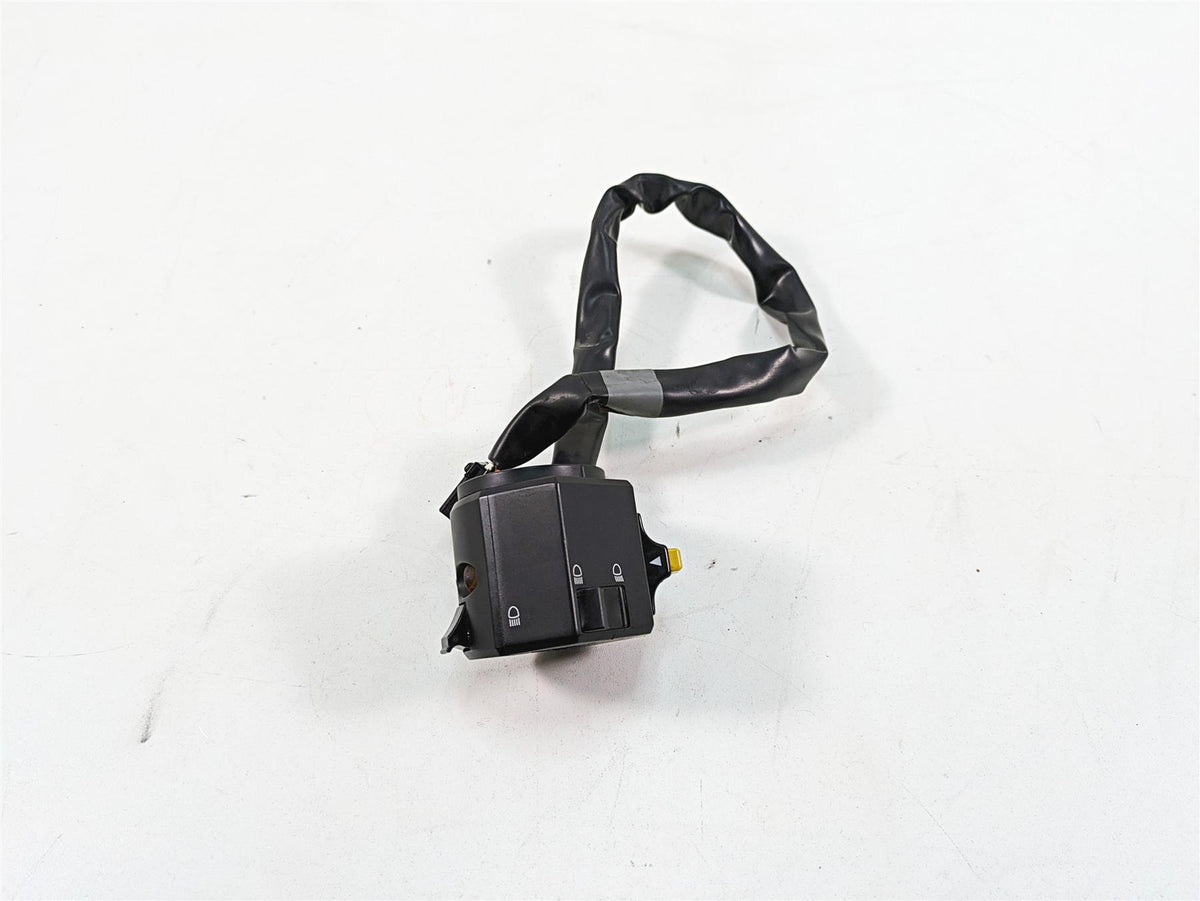 2008 Buell 1125 R Left Hand Turn Signal Blinker Horn Control Switch N0159.TB {{ shop.shopifyCountryName }} - Mototech271