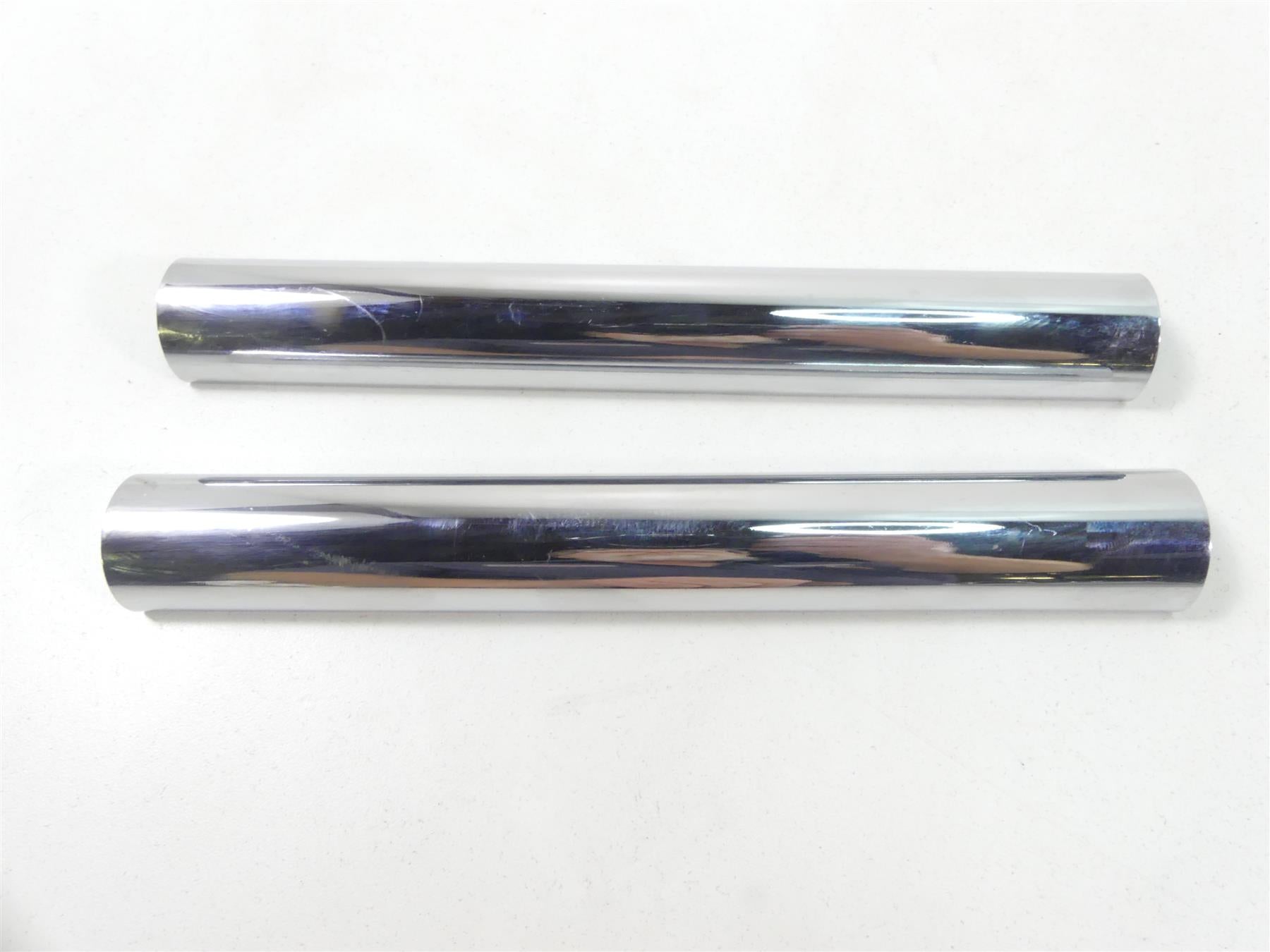 2004 Harley FLHTC SE CVO Electra Glide Kuryakyn Deluxe Neck Chrome Covers 8146 {{ shop.shopifyCountryName }} - Mototech271