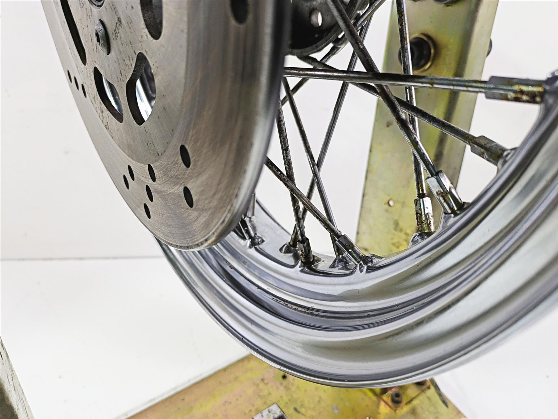 2005 Harley Softail FLSTSCI Heritage Springer Front 16x3 Spoke Wheel 43011-05B {{ shop.shopifyCountryName }} - Mototech271