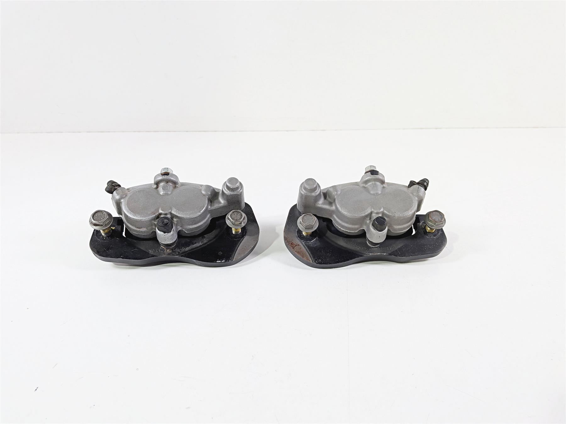 2018 Can Am Maverick X3 XRS Turbo R Rear Brake Caliper Set 705601514 705601515-Mototech271
