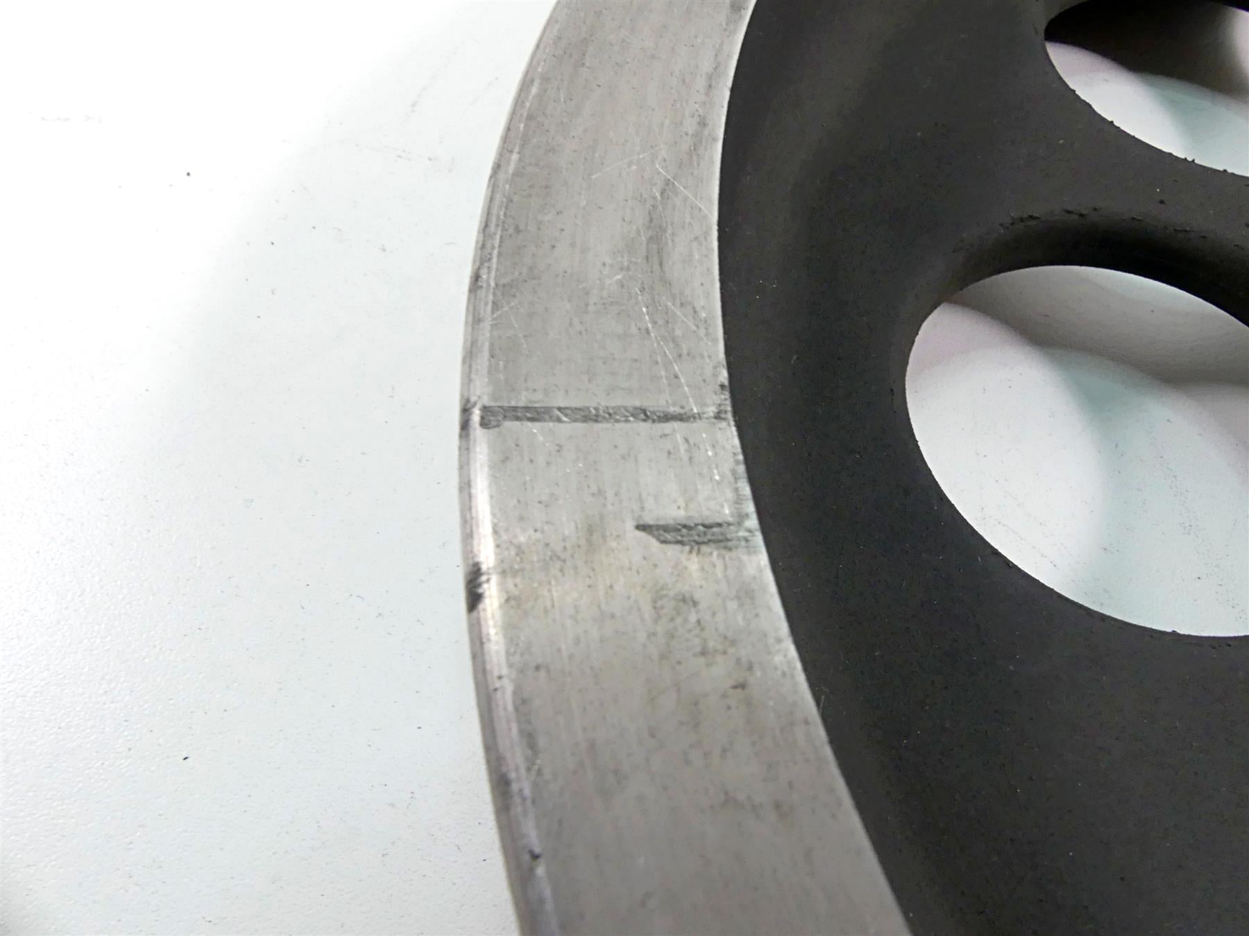 2003 Harley Touring FLHTCI E-Glide 100TH Rear Drive Belt Pulley 70t 40225-86A {{ shop.shopifyCountryName }} - Mototech271