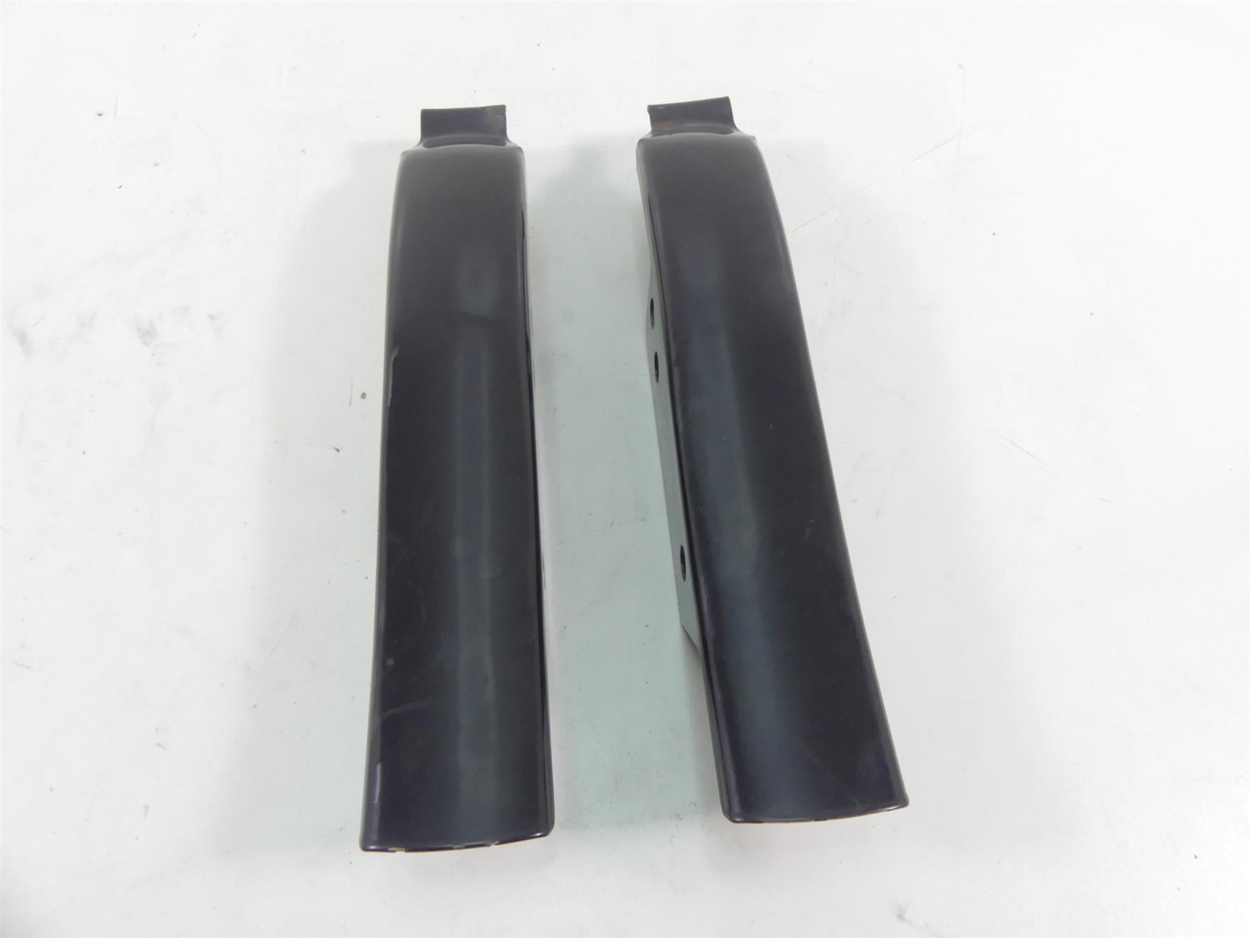 2004 Harley FLHTC SE CVO Electra Glide Rear Fender Frame Infill Cover 91418-04 {{ shop.shopifyCountryName }} - Mototech271