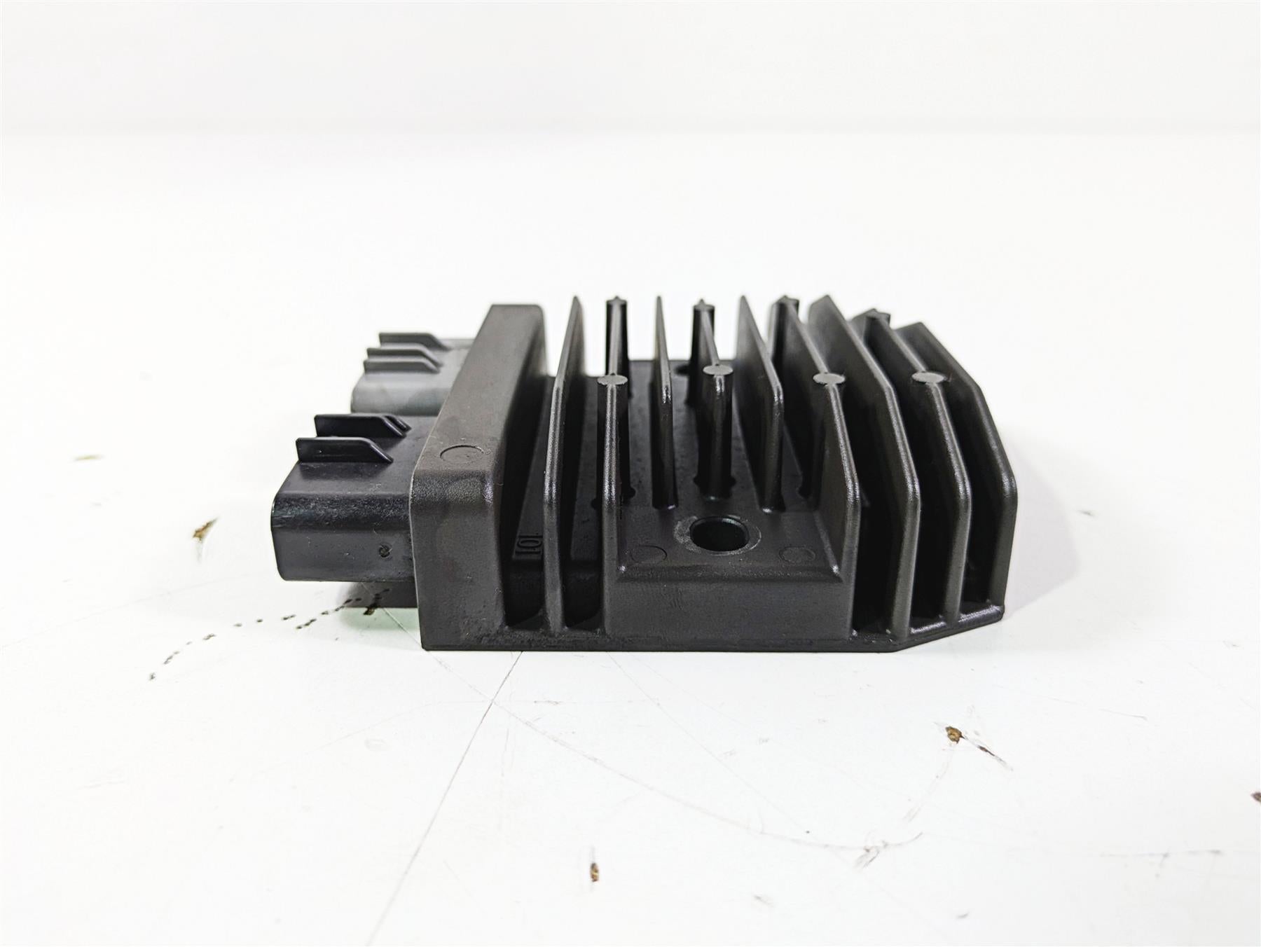 2019 BMW S1000XR K49 Rectifier Voltage Regulator FH020CA 12317718422 {{ shop.shopifyCountryName }} - Mototech271