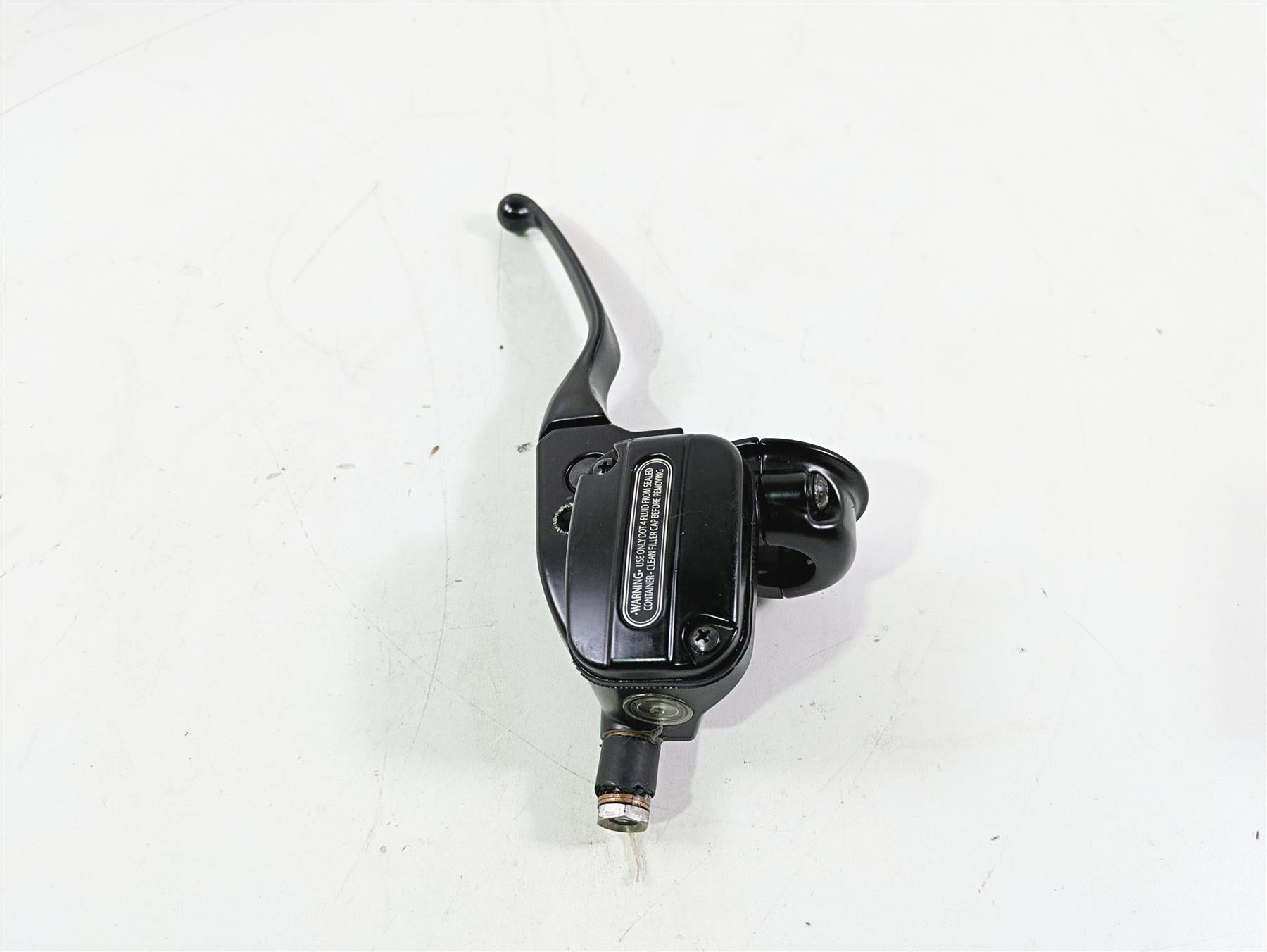 2010 Harley VRSCF Muscle Rod Front Brake Master Cylinder Black Lever 44551-08F {{ shop.shopifyCountryName }} - Mototech271