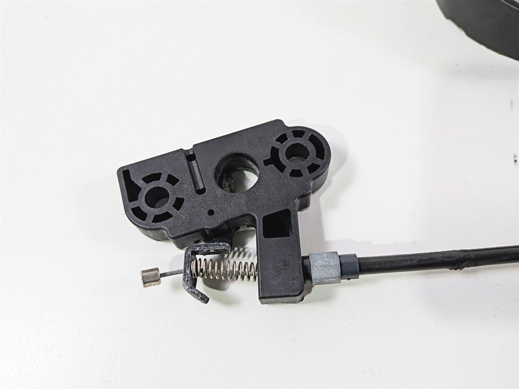 2022 Triumph Tiger 900 GT Pro Ignition SwitchKey Lock Set T2501977 {{ shop.shopifyCountryName }} - Mototech271