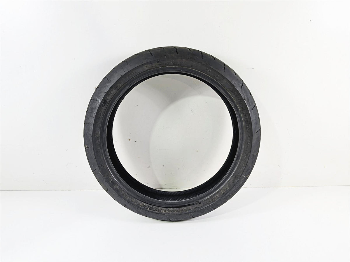 Used Front Motorcycle Tire Bridgestone Battlax BT016 120/70ZR17 3286340425810 {{ shop.shopifyCountryName }} - Mototech271