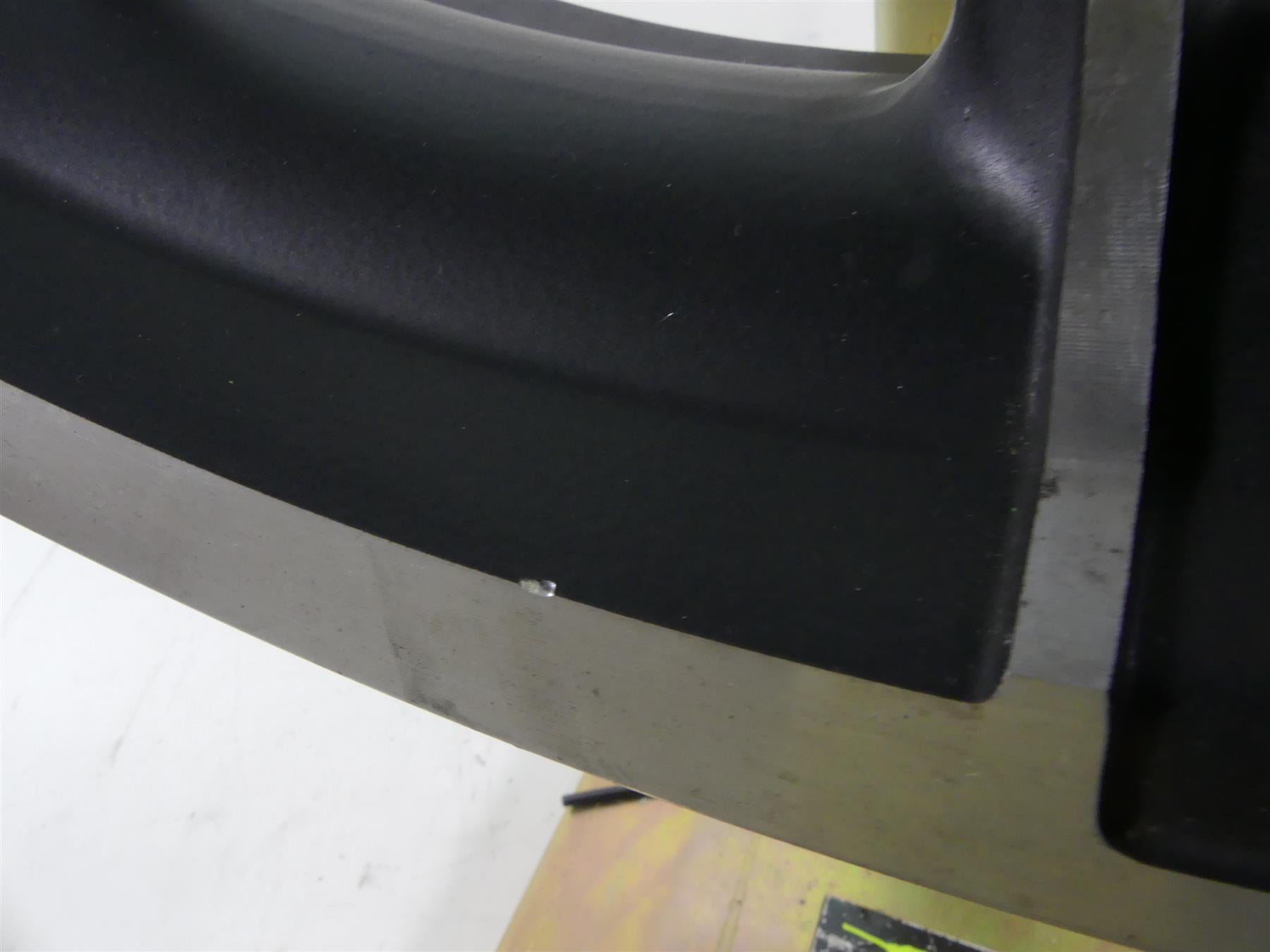 2016 Harley Touring FLTRX Road Glide Straight Front Wheel Rim 19x3.5 43300027 {{ shop.shopifyCountryName }} - Mototech271