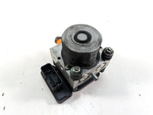 Load image into Gallery viewer, 2014 Harley Touring FLHTK Electra Glide Abs Brake Pump Unit Module 41100013A
