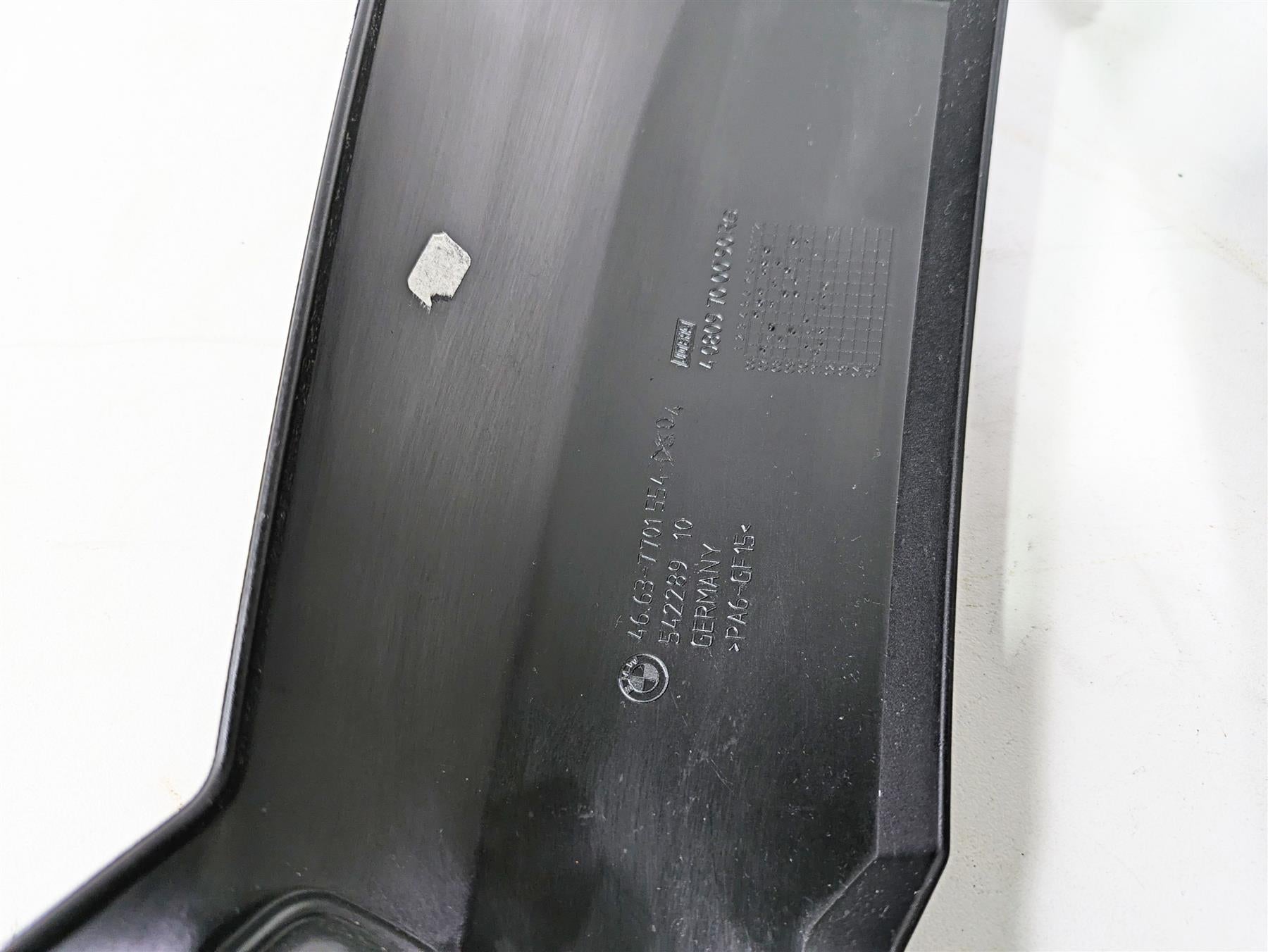 2012 BMW R1200R K27 Rear Tail Side Cover Fairing Set 46547727090 46637701554 {{ shop.shopifyCountryName }} - Mototech271