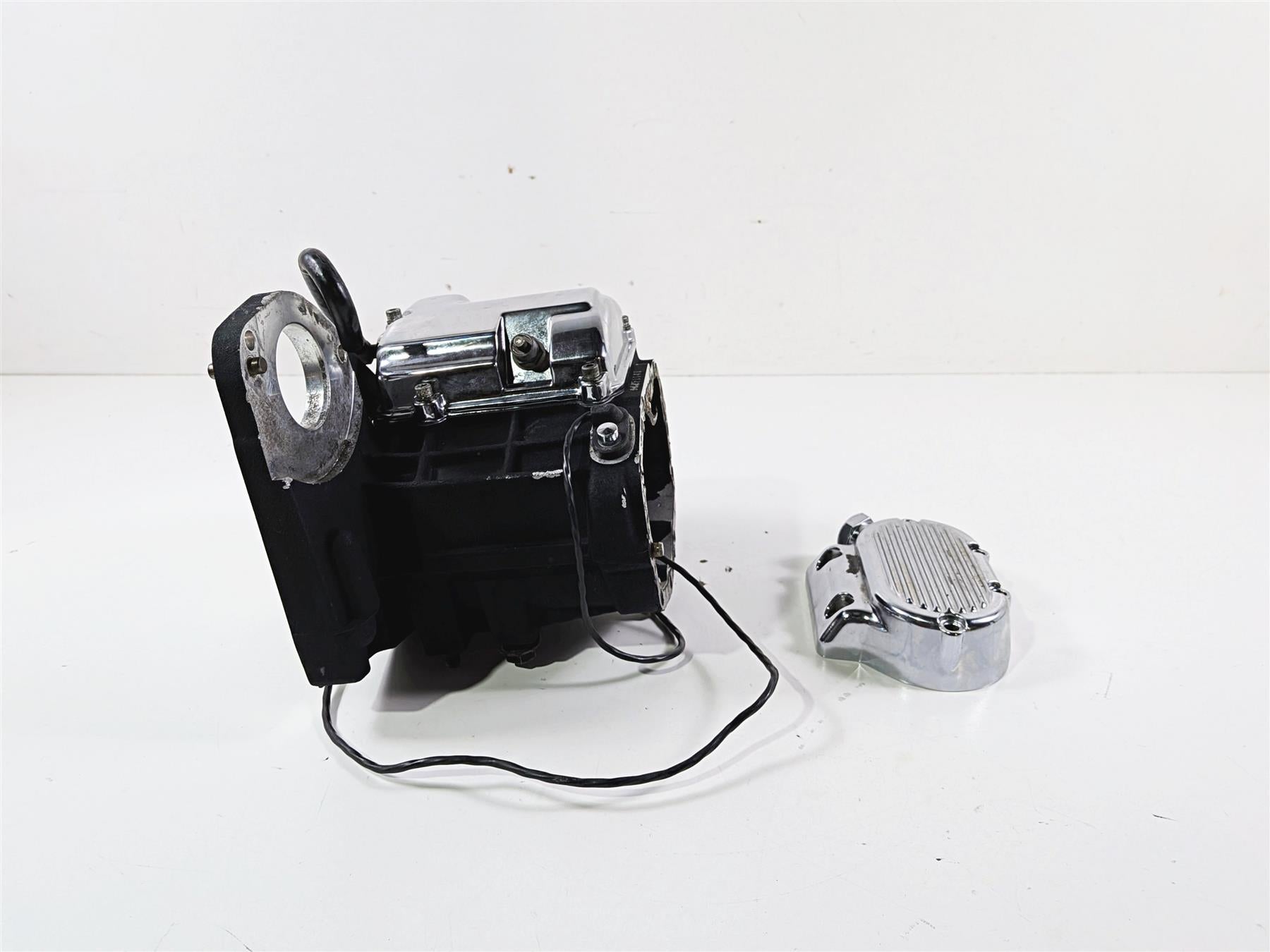1996 Harley FLSTC Softail Heritage Transmission Gear Housing Cover Set 34732-96 {{ shop.shopifyCountryName }} - Mototech271