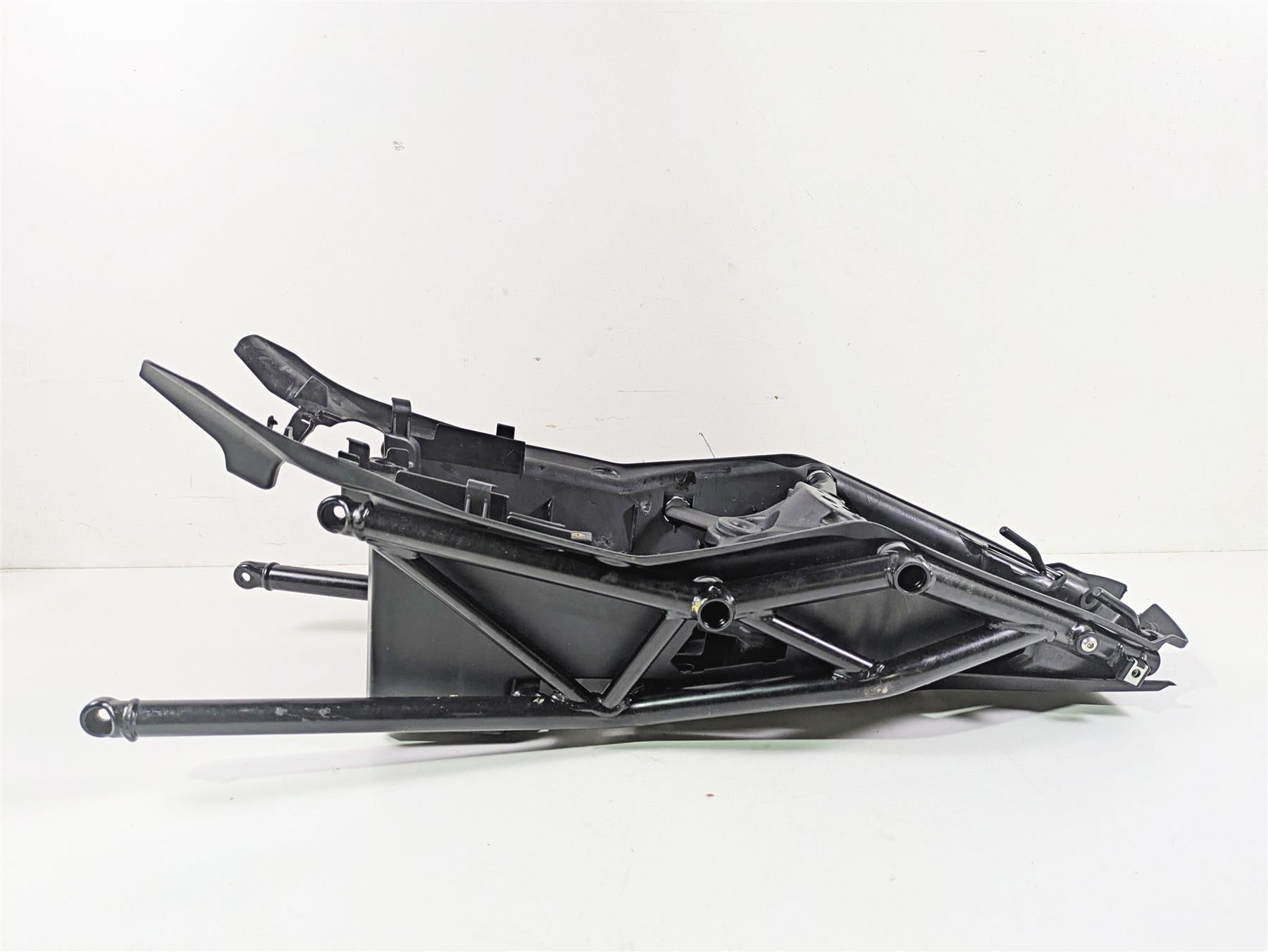 2018 KTM 1290 Super Duke R Straight Rear Subframe Sub Frame 6160300200033 {{ shop.shopifyCountryName }} - Mototech271