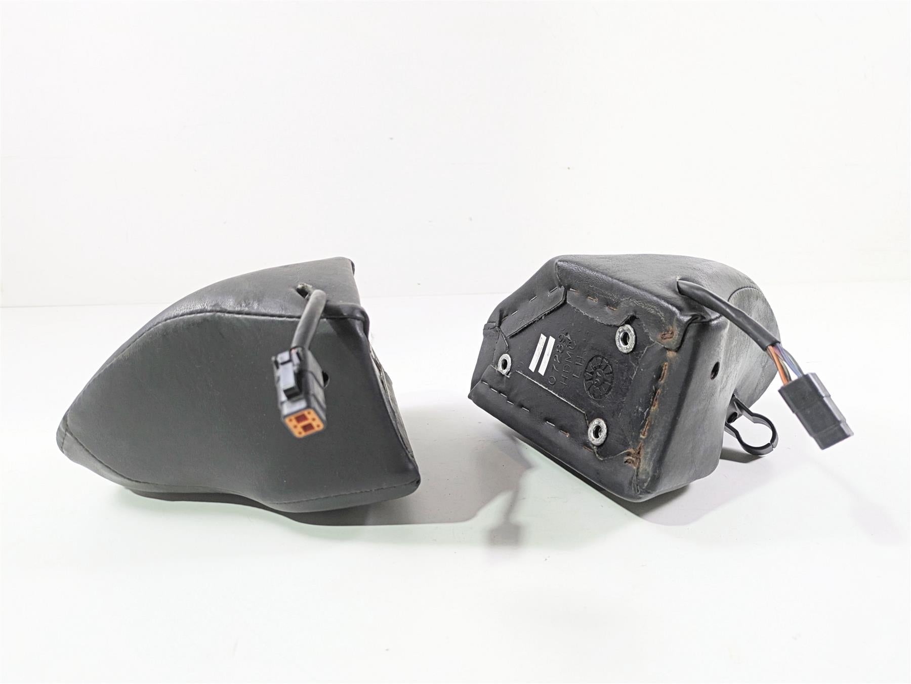 1999 Harley Touring FLHTCUI E-Glide Rear Speaker Housing Set 76303-98B {{ shop.shopifyCountryName }} - Mototech271