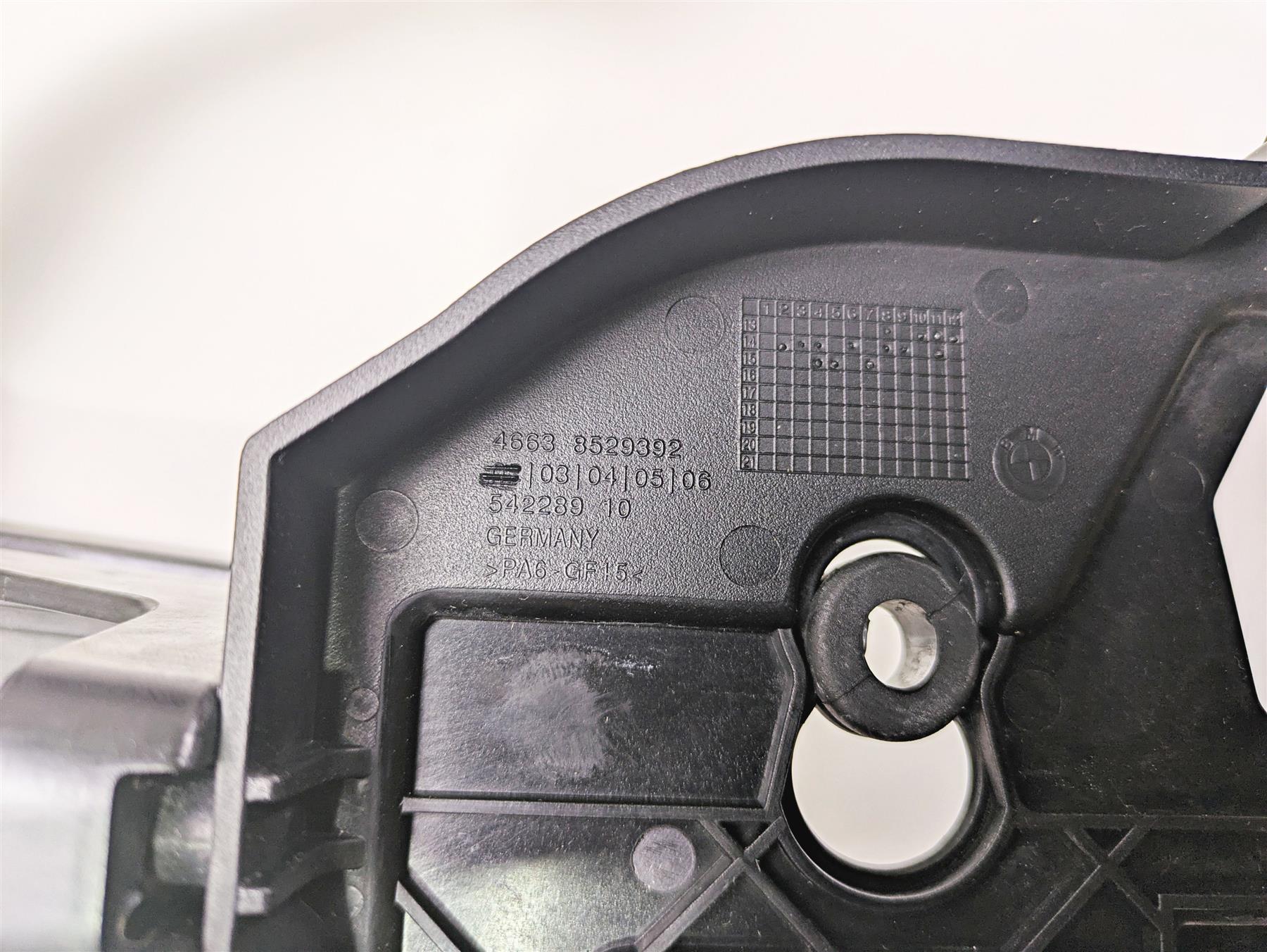 2016 BMW R1200RT K52 Gauges Holder Mount Carrier Stay 46638529392 {{ shop.shopifyCountryName }} - Mototech271