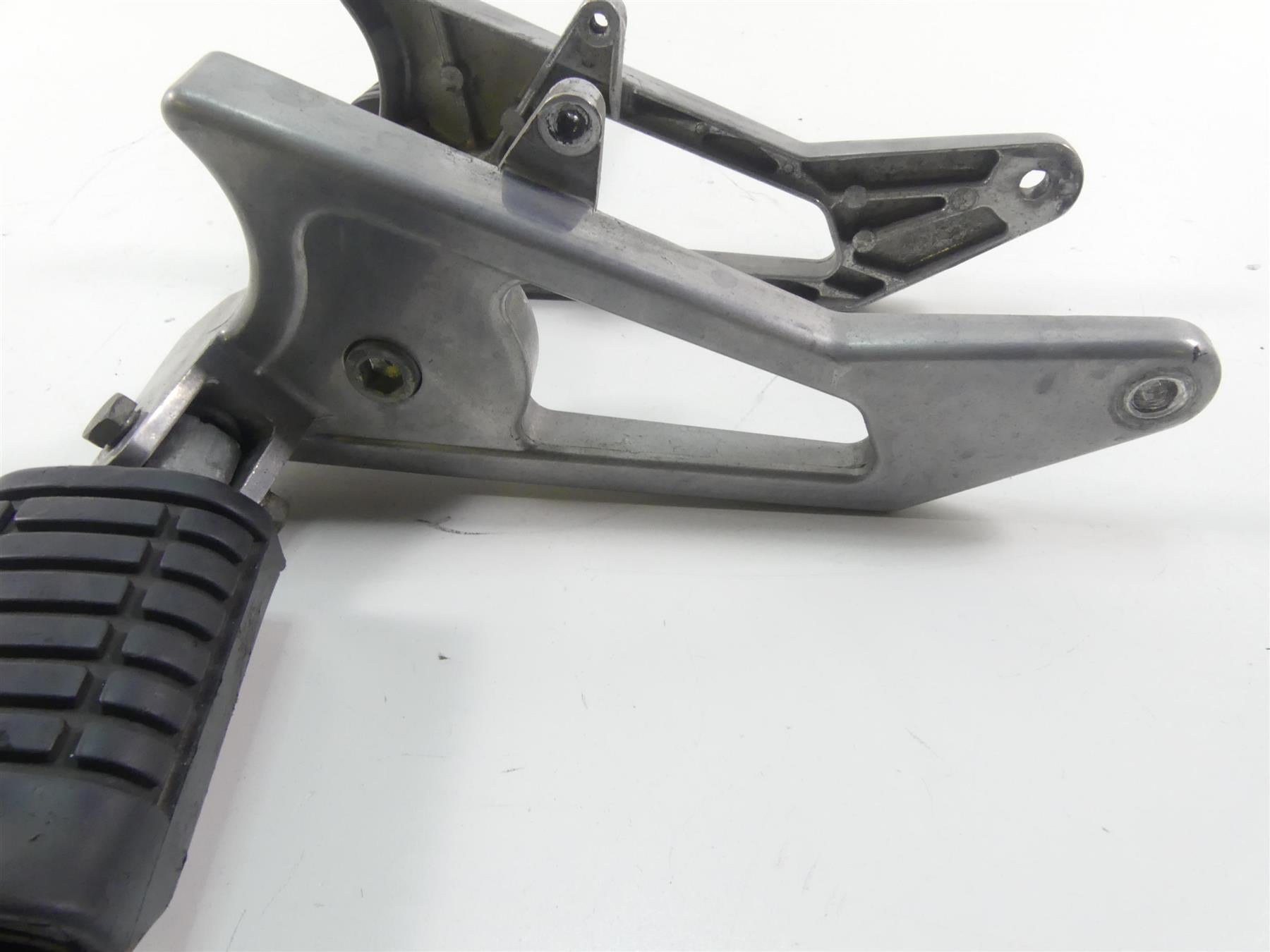 2001 Moto Guzzi California Sp 1100 Rear Footpegs + Brackets Set GU294435509 {{ shop.shopifyCountryName }} - Mototech271