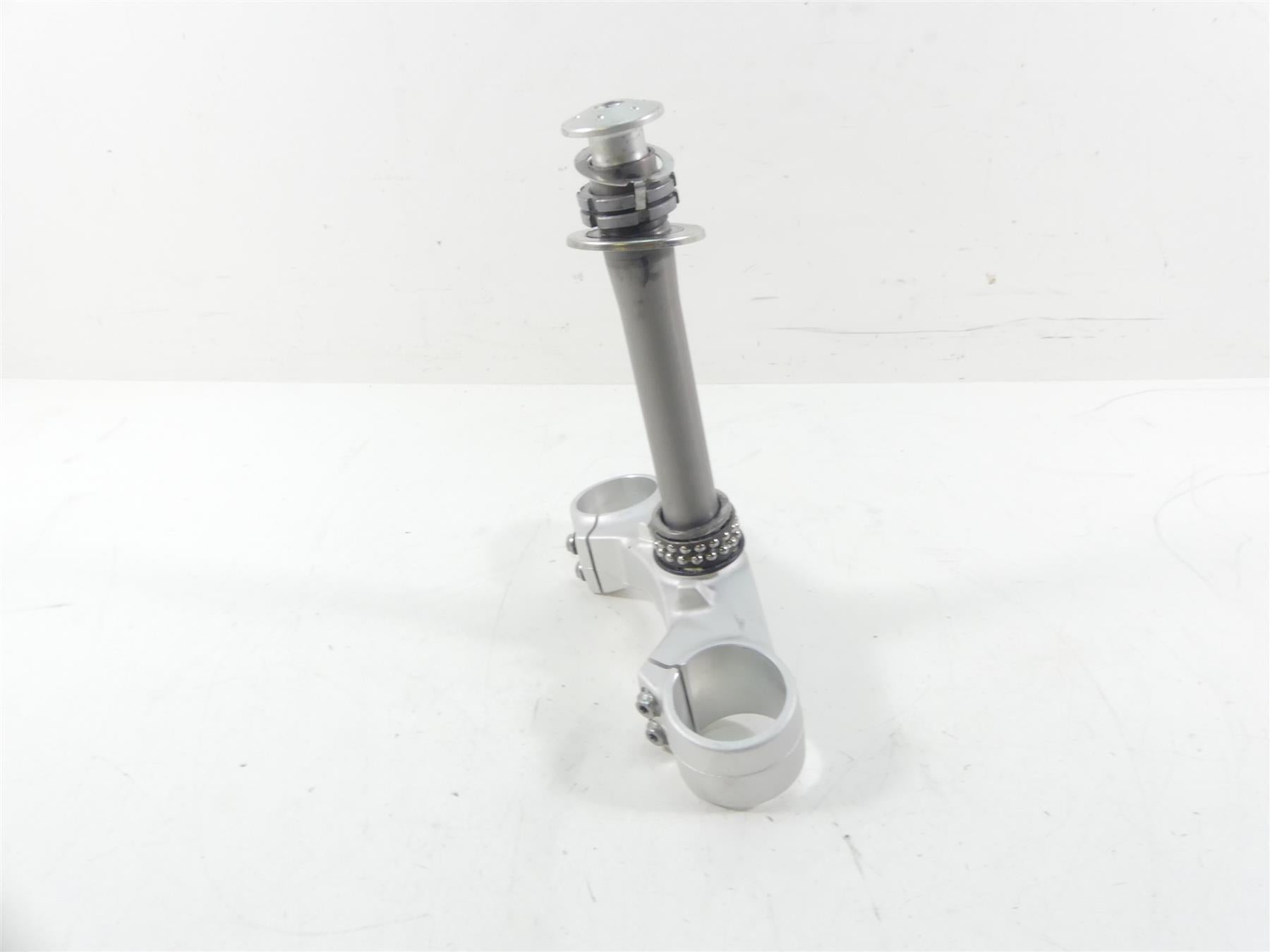 2016 BMW R1200RS K54 Lower Esa Triple Tree Steering Clamp 57mm 31428550145 {{ shop.shopifyCountryName }} - Mototech271