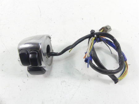 1998 Harley Dyna FXDL Low Rider Left Hand Turn Signal Control Switch 71682-06A {{ shop.shopifyCountryName }} - Mototech271