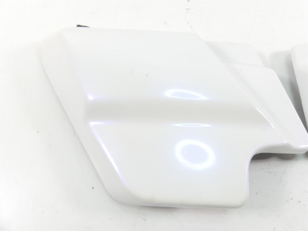2010 Harley Touring FLHRC Road King Side Cover White Ice Pearl 66250-09 {{ shop.shopifyCountryName }} - Mototech271
