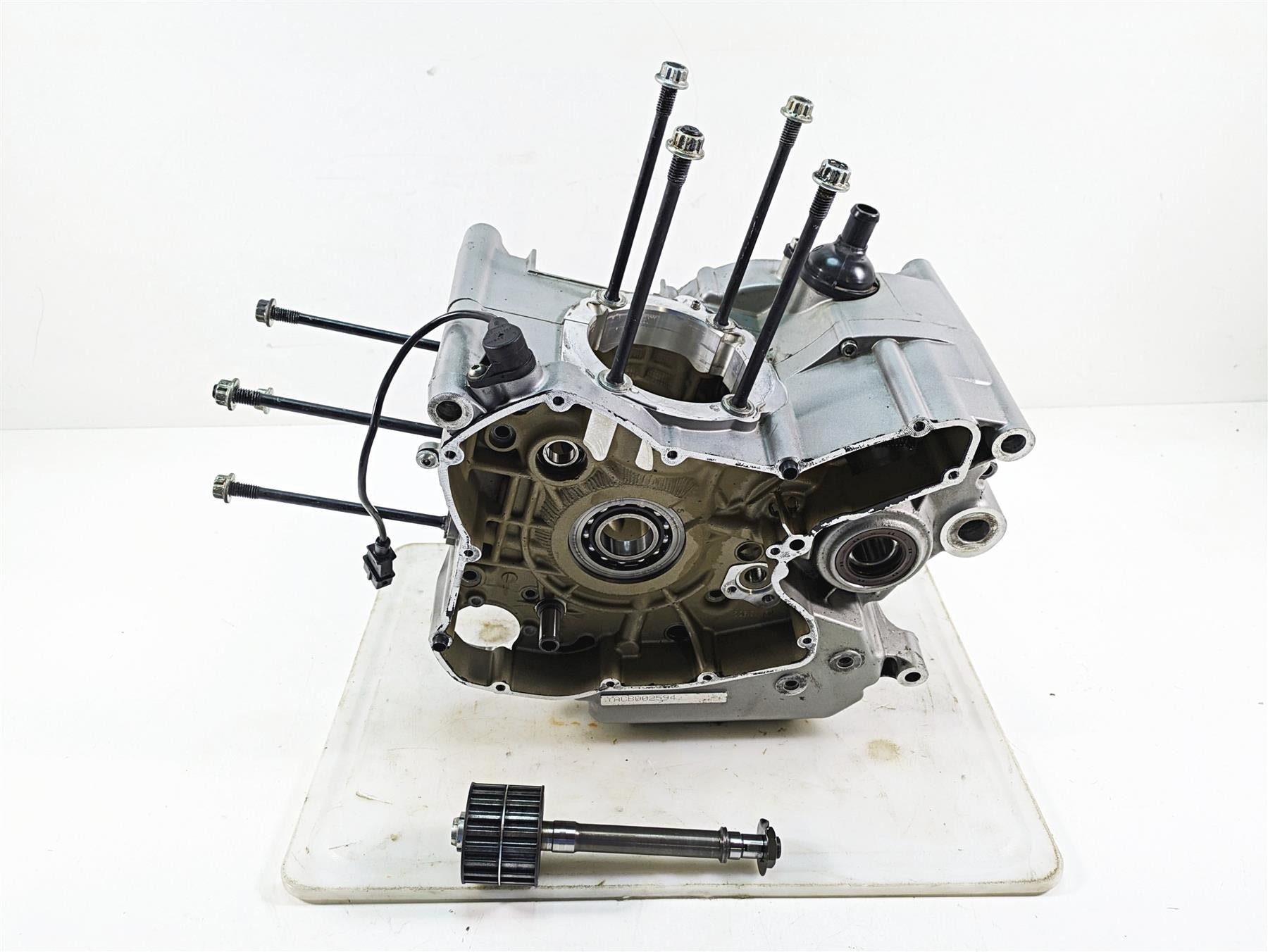 2011 Ducati Hypermotard 1100 Evo SP Engine Motor Crank Case Set 22522582B