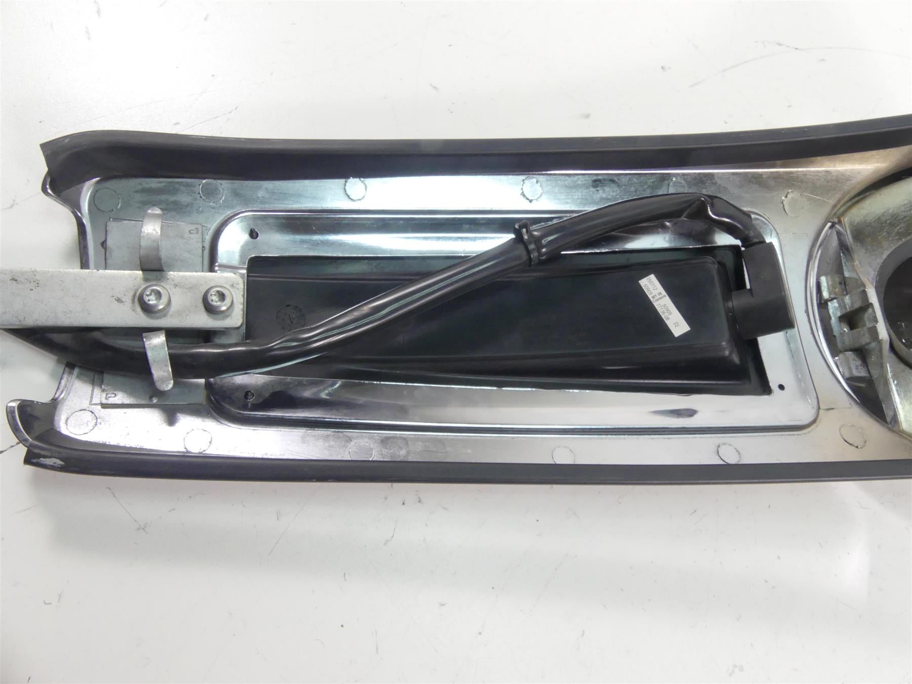 2012 Harley Touring FLHTK Electra Glide Fuel Gas Tank Dash Cover 61270-08 {{ shop.shopifyCountryName }} - Mototech271