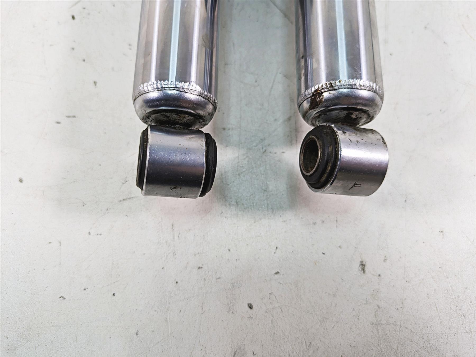2009 Harley Touring FLHTCU Electra Glide Rear Air Shock Damper Set READ 54565-97 {{ shop.shopifyCountryName }} - Mototech271