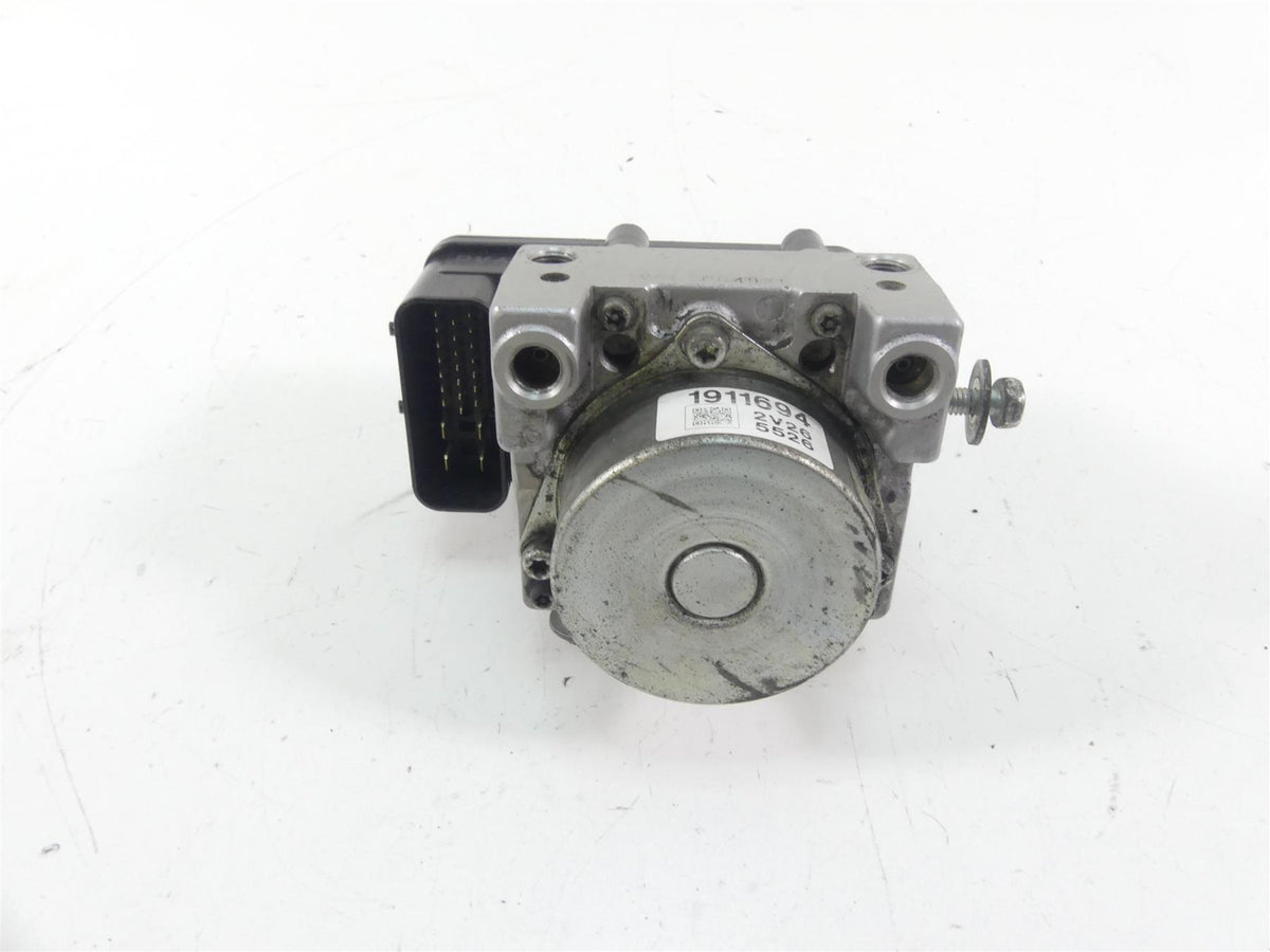 2013 Victory Cross Country Abs Brake Pump Unit Module 1911694 {{ shop.shopifyCountryName }} - Mototech271