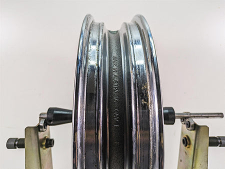 2009 Harley Dyna FXDFSE CVO Fat Bob 16x3 Front Wheel Fang Contrast Crm 43265-09 {{ shop.shopifyCountryName }} - Mototech271