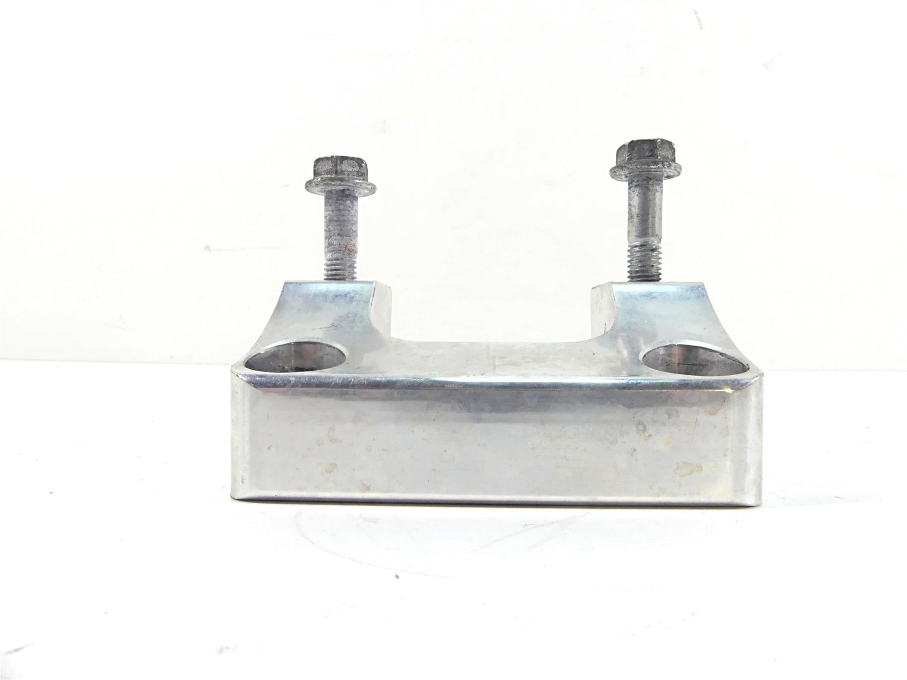 2013 Harley VRSCF Muscle Vrod 2" Pullback Pull Back Handlebar Holder {{ shop.shopifyCountryName }} - Mototech271