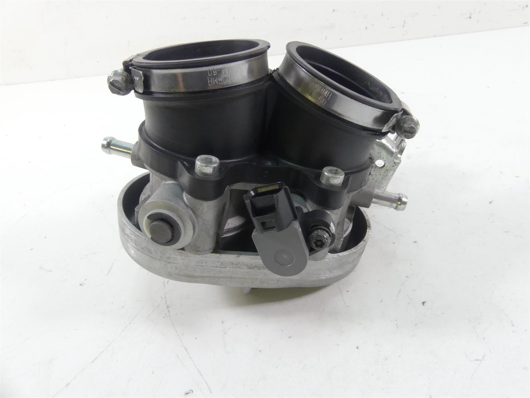 2013 Victory Cross Country Mikuni Throttle Body Fuel Injection 1204320 1205085 {{ shop.shopifyCountryName }} - Mototech271