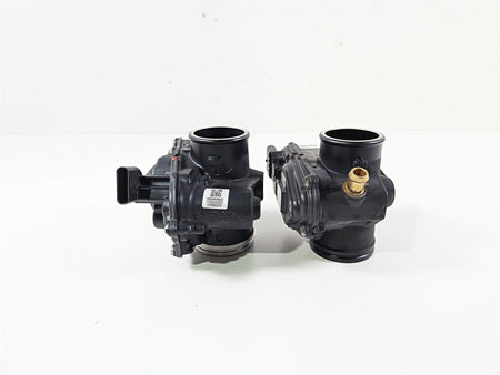 2023 BMW R nineT Scrambler K23 Throttle Body Bodies Set 13549457019 13549457020 {{ shop.shopifyCountryName }} - Mototech271