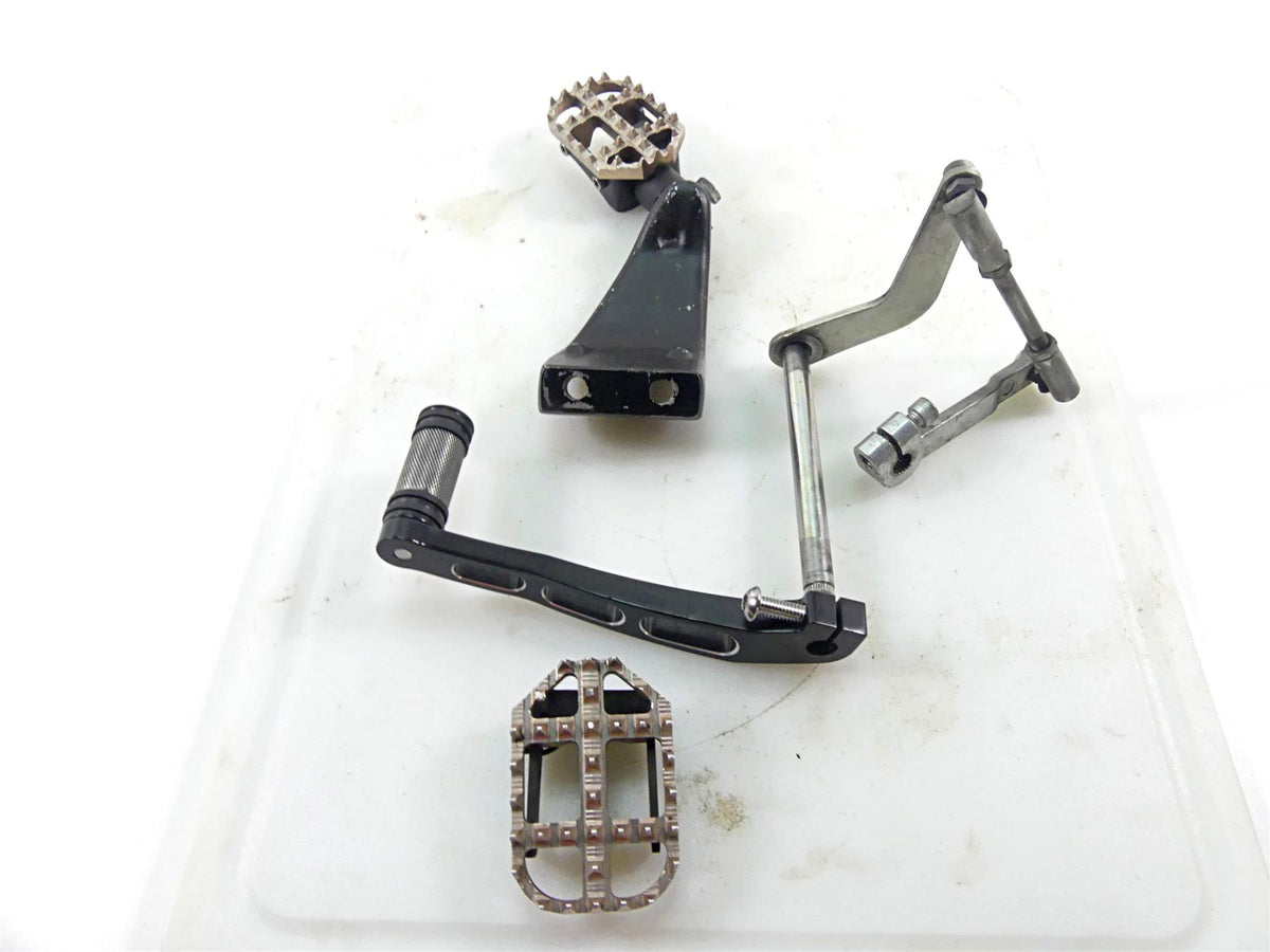 2017 Harley Dyna FXDB Street Bob Bungking Grabber MX Footpeg Shifter Set GRAB-G {{ shop.shopifyCountryName }} - Mototech271
