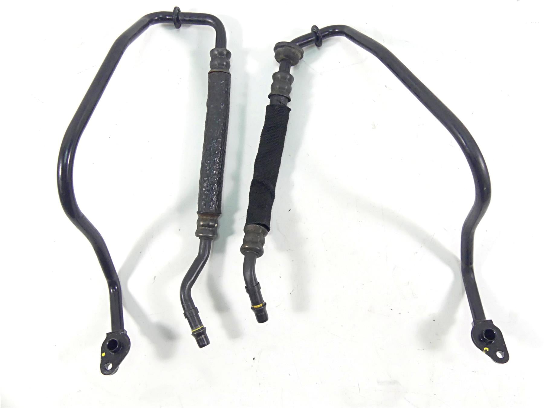 2013 Harley VRSCF Muscle Vrod Radiator Oil Cooler Lines Hoses Set 62940-04A