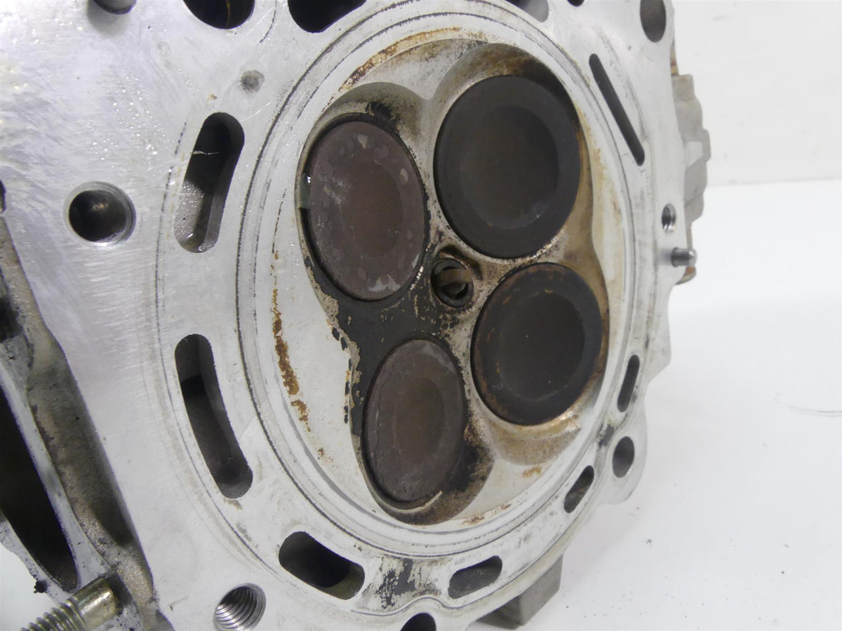 2004 Aprilia RSV1000 R Mille Front Cylinderhead Cylinder Head AP0613465 {{ shop.shopifyCountryName }} - Mototech271