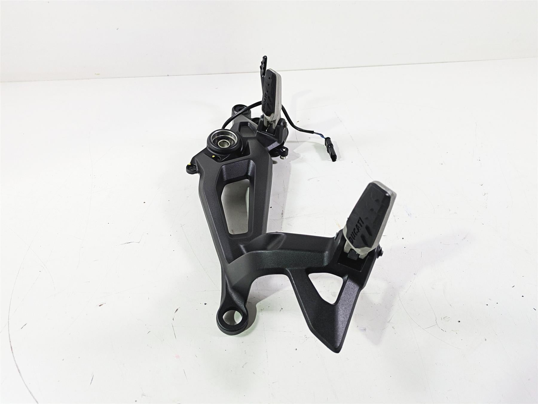 2023 Ducati Monster 937 SP Right Foot Peg Set & Brake Pedal 82414041BA 45721162AA {{ shop.shopifyCountryName }} - Mototech271