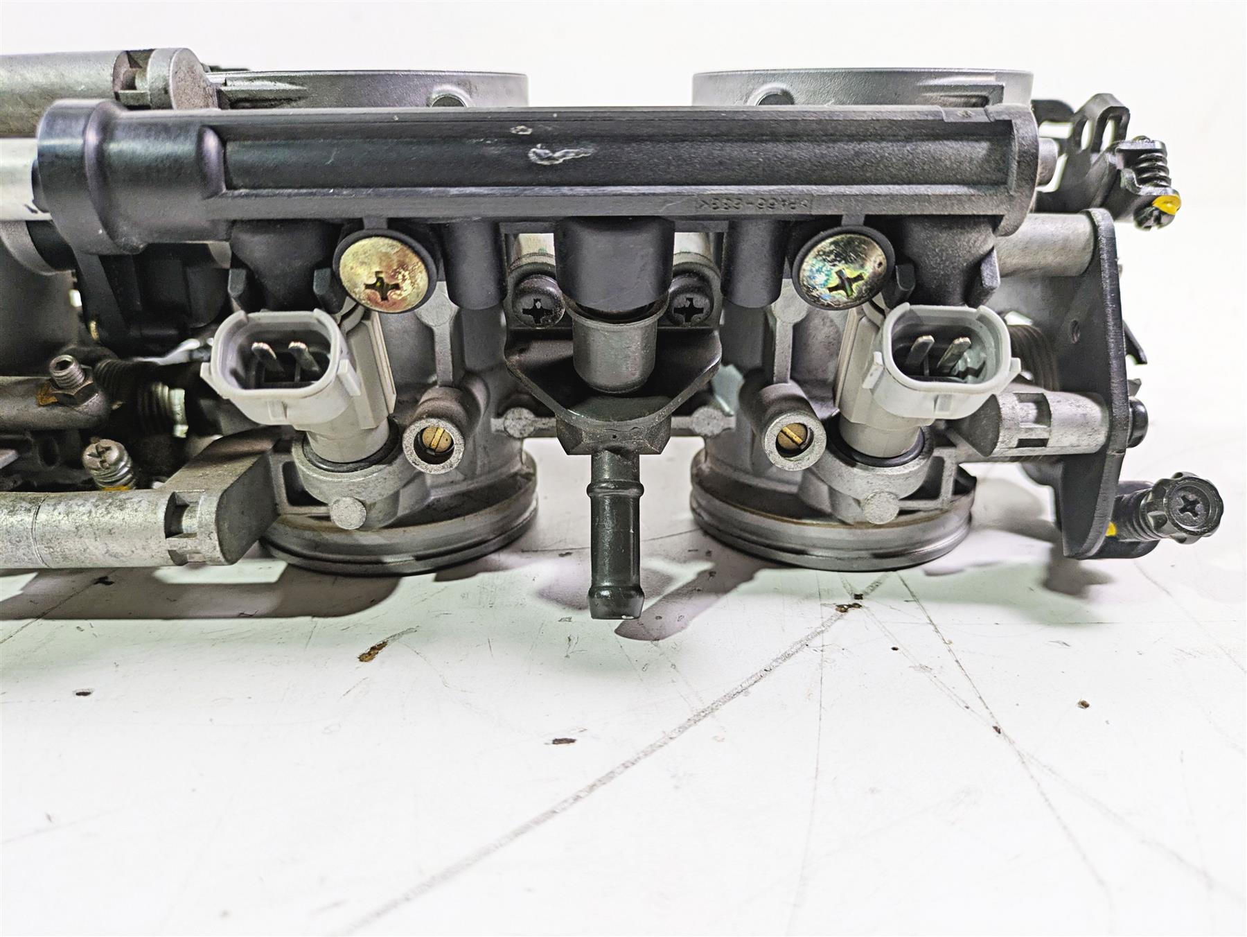 2005 Kawasaki ZX12R Ninja Keihin Throttle Body Fuel Injection 16163-0043 {{ shop.shopifyCountryName }} - Mototech271