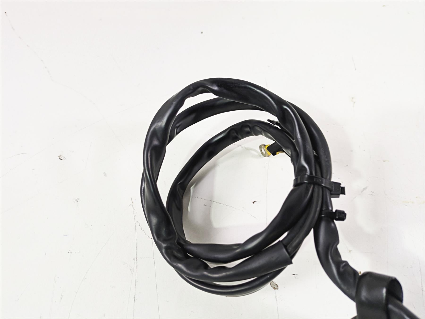 2003 Harley Touring FLHTCUI E-Glide 100th Rectifier Voltage Regulator 74505-02 {{ shop.shopifyCountryName }} - Mototech271