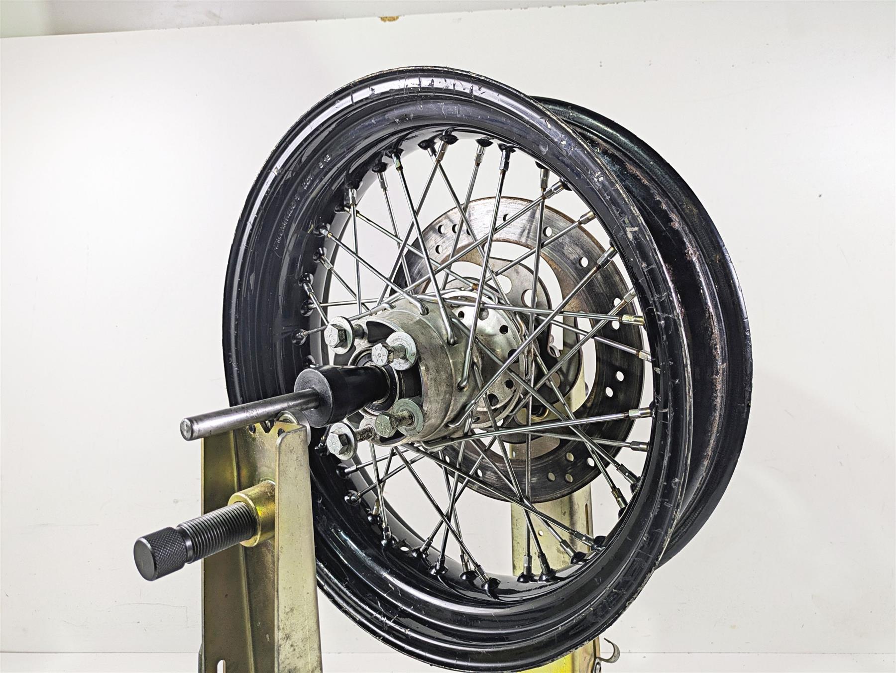 2016 Harley FXDWG Dyna Wide Glide 17x4.5 Rear Wheel Spoke Rim - Read 41430-09A {{ shop.shopifyCountryName }} - Mototech271