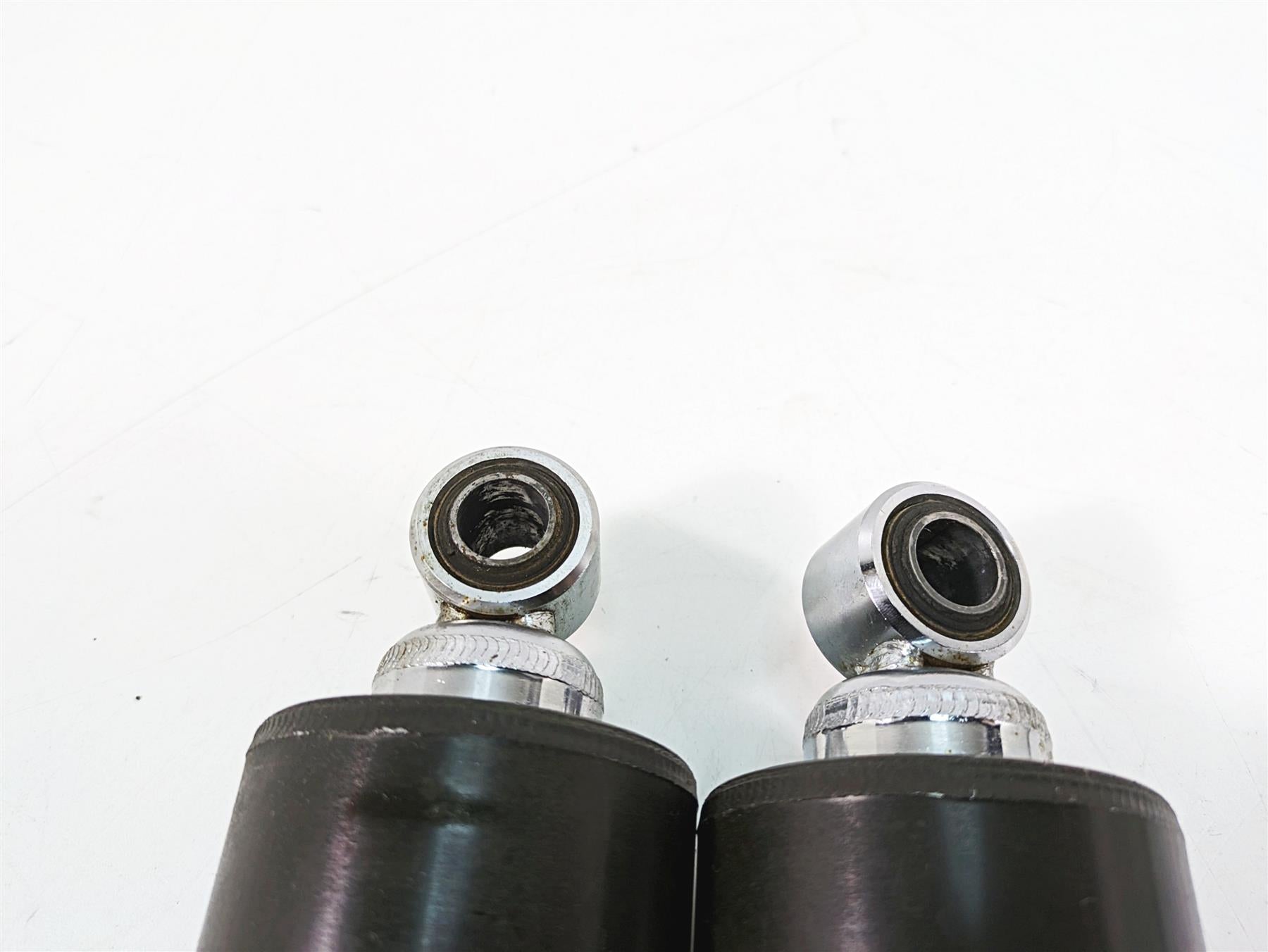 2006 Harley Softail FXSTSI Springer Rear Showa Suspension Shock Set 54508-00B {{ shop.shopifyCountryName }} - Mototech271