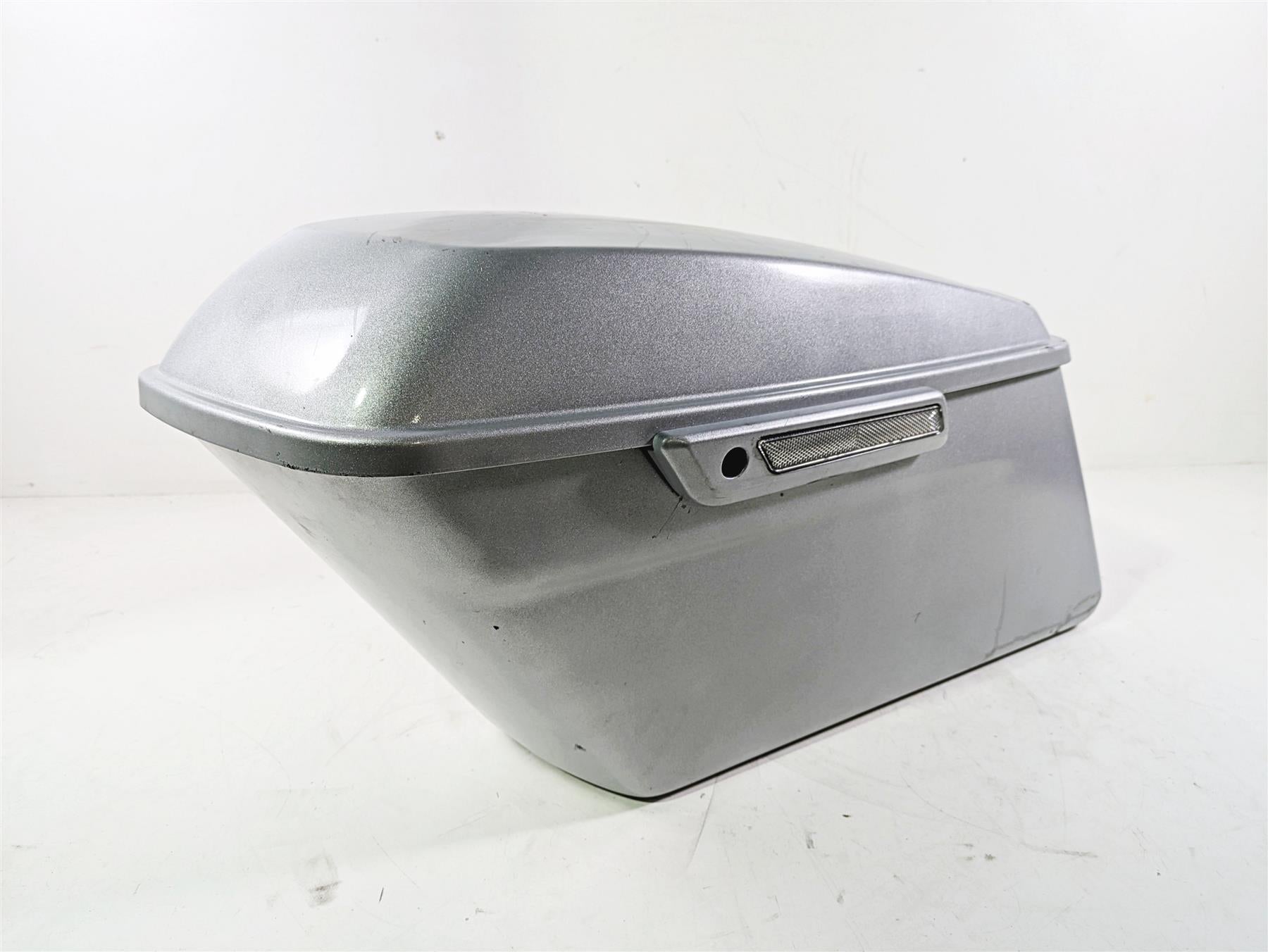 2010 Harley Touring FLHX Street Glide Left Saddlebag Saddle Bag Silver 90753-93 {{ shop.shopifyCountryName }} - Mototech271