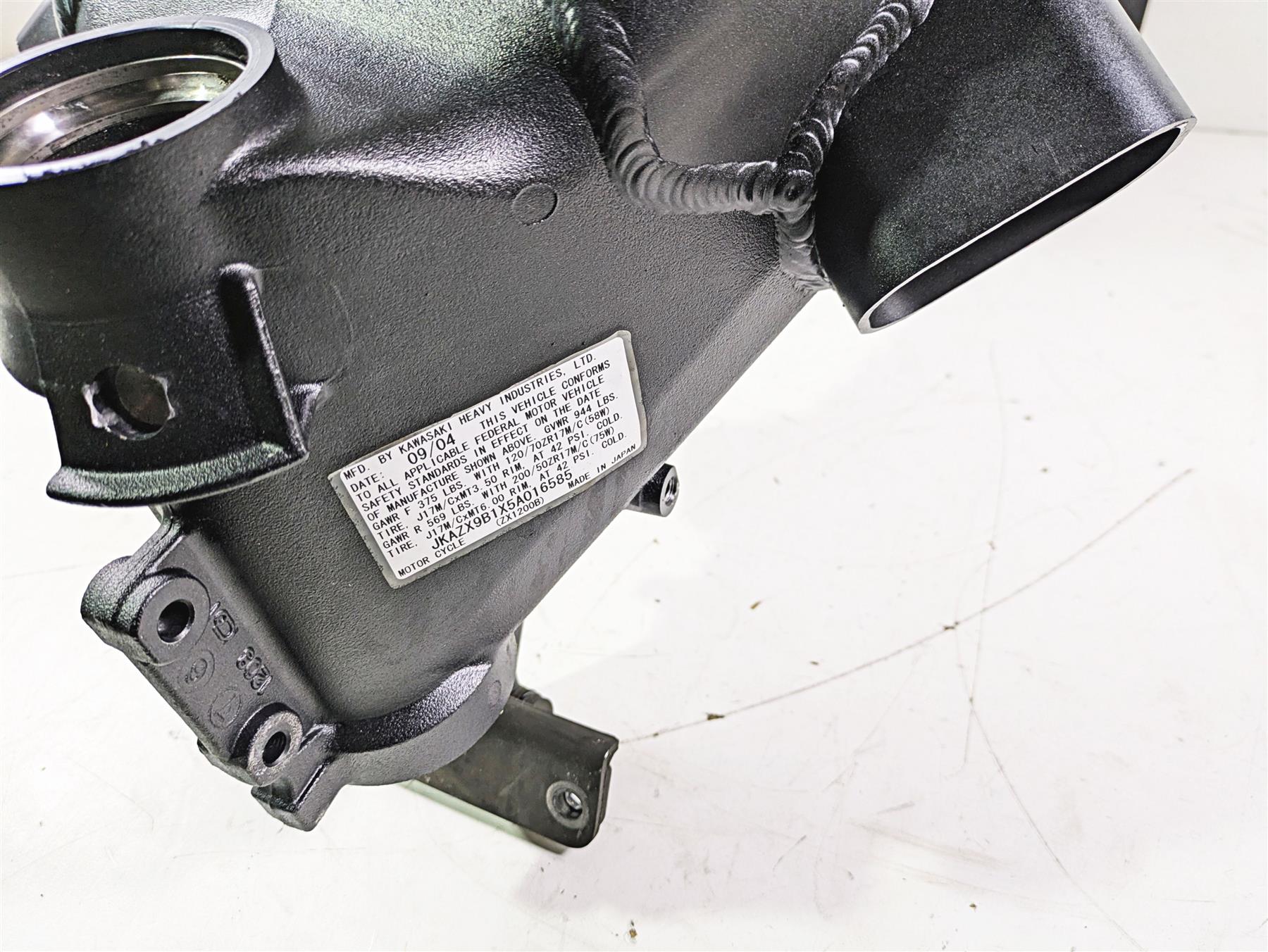 2005 Kawasaki ZX12R Ninja Straight Main Frame Chassis With Clear Texas Title 32160-1774-8F {{ shop.shopifyCountryName }} - Mototech271