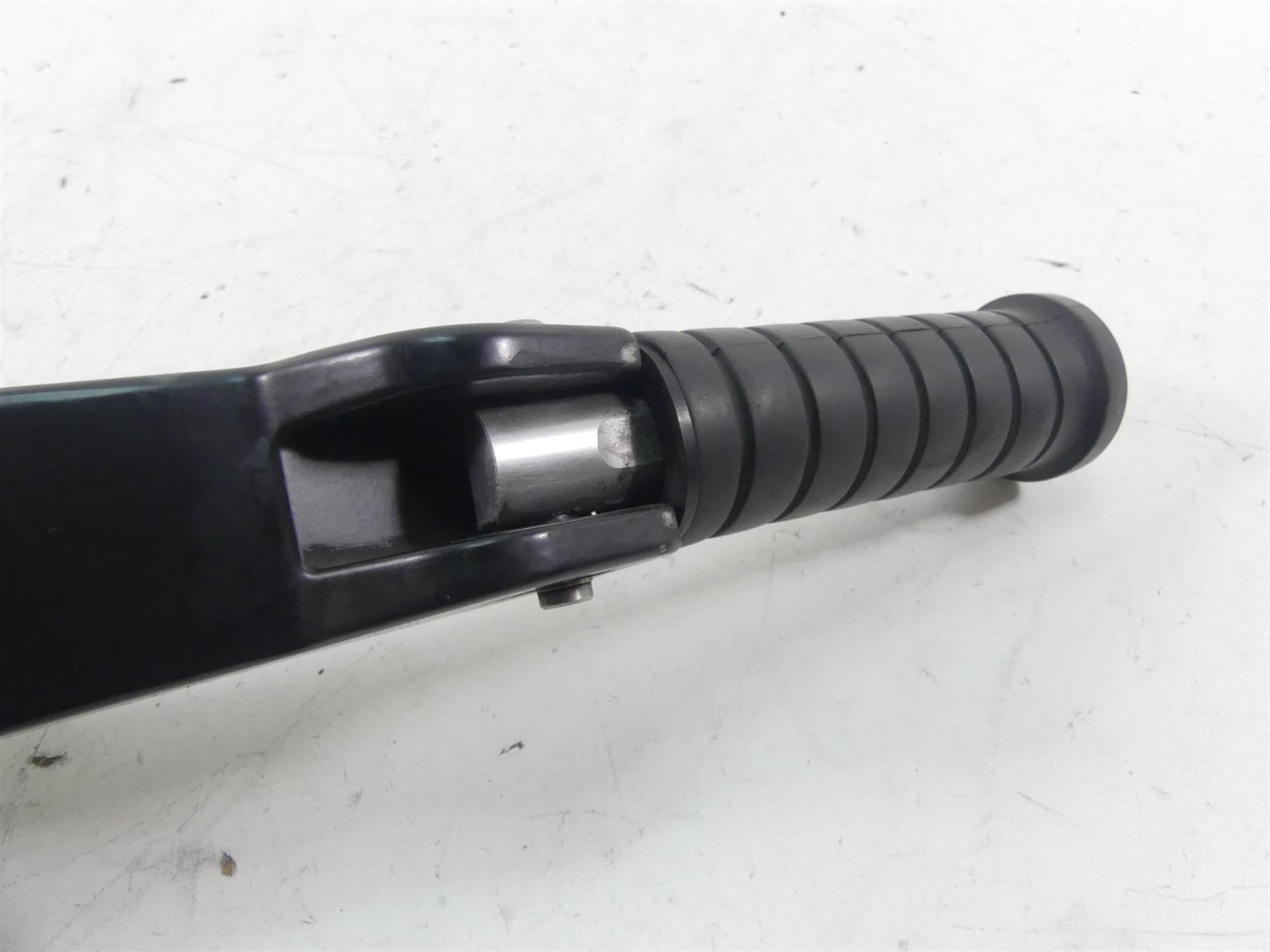 2012 Victory Cross Country Rear Passenger Footpeg Set - Read 5136384 5136385 {{ shop.shopifyCountryName }} - Mototech271