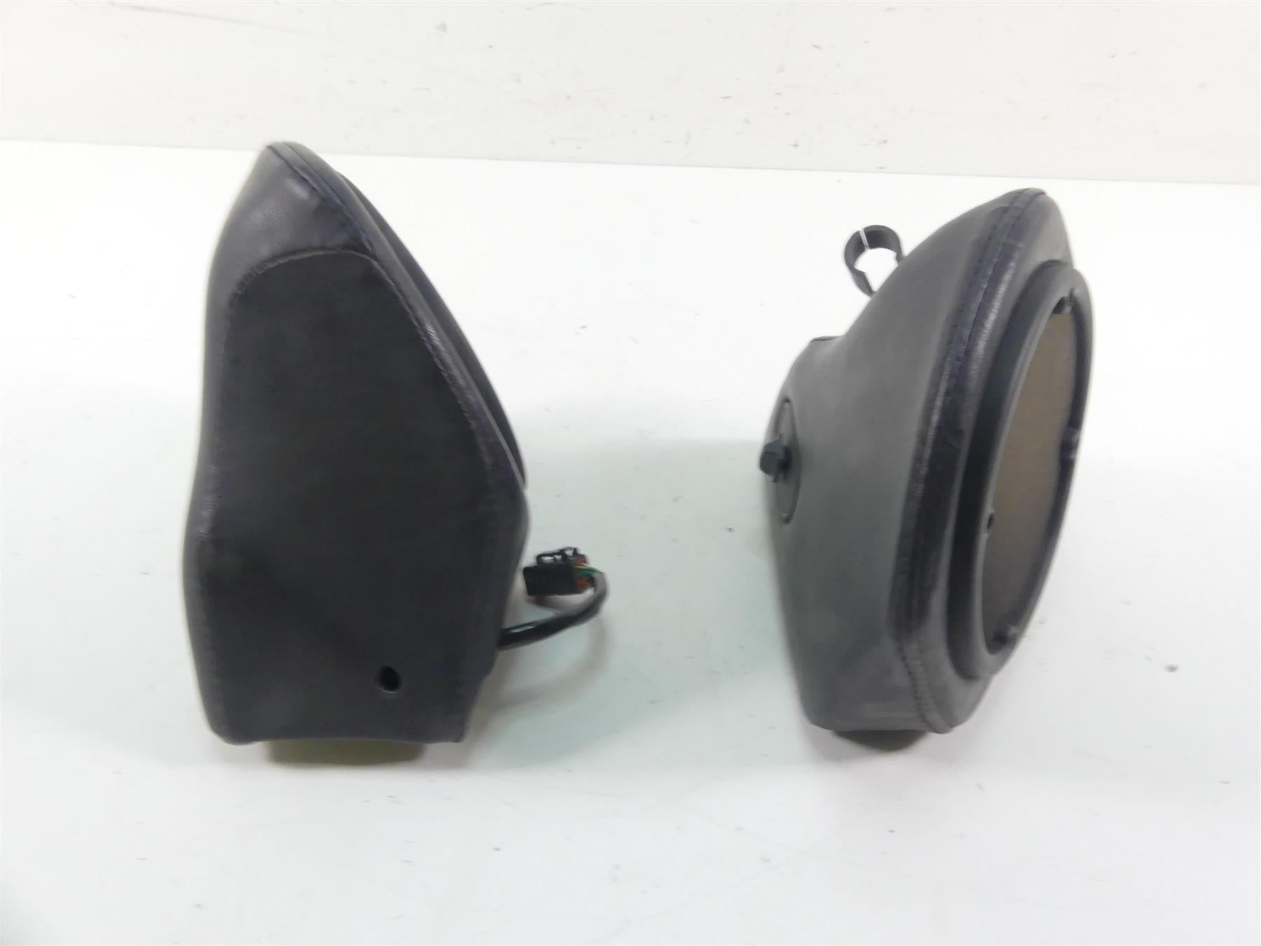 1999 Harley Touring FLHTCUI Electra Glide Rear Trunk Speaker Set 76303-98B {{ shop.shopifyCountryName }} - Mototech271