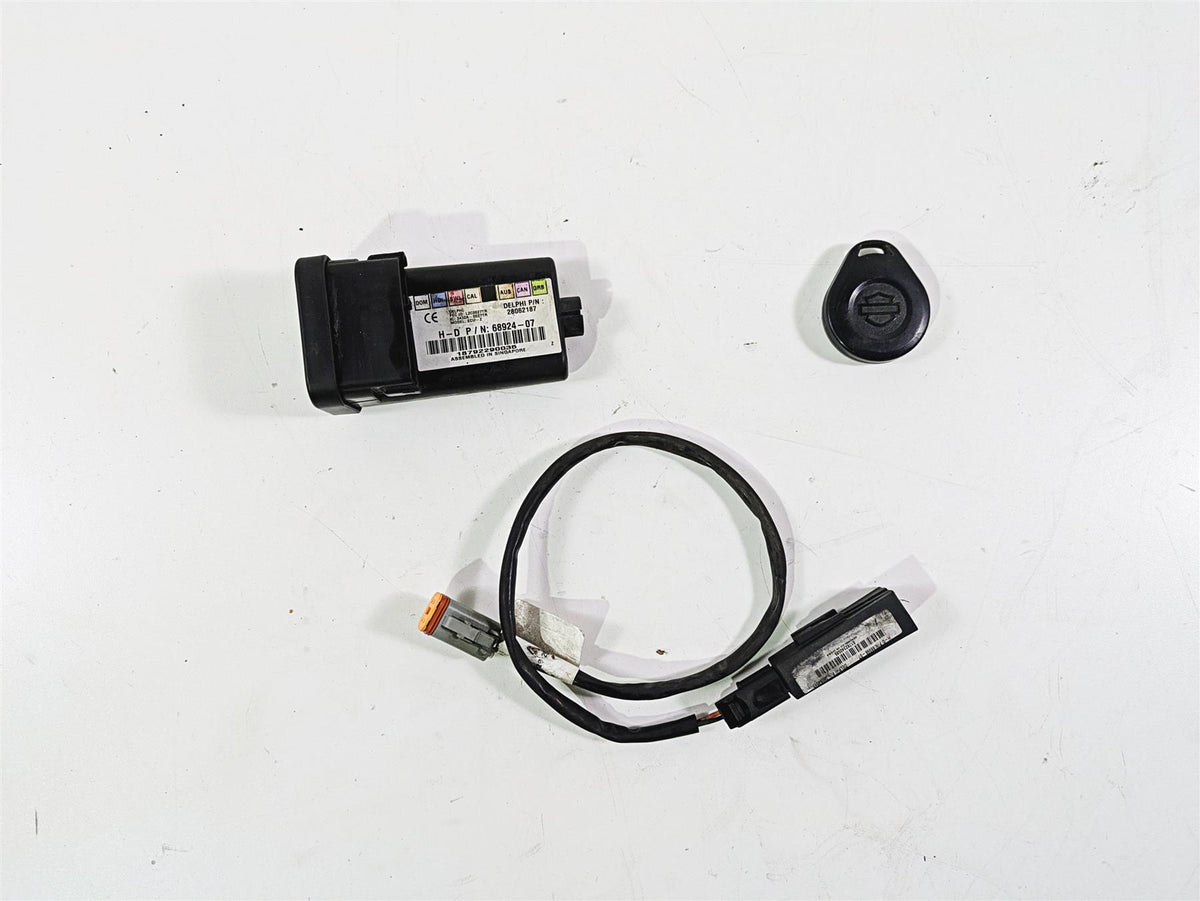 2010 Harley Touring FLHX Street Glide Tssm Security Mod Fob Antenna 68924-07 {{ shop.shopifyCountryName }} - Mototech271