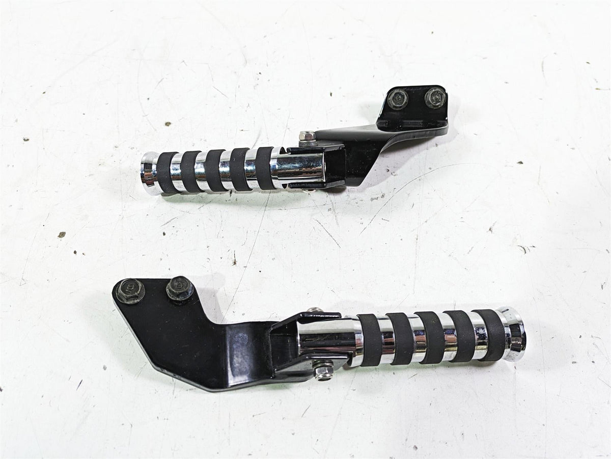 2002 Honda VTX1800 Retro Rear Passenger Footpeg Set 50680-MCV-000 50685-MCV-000 {{ shop.shopifyCountryName }} - Mototech271
