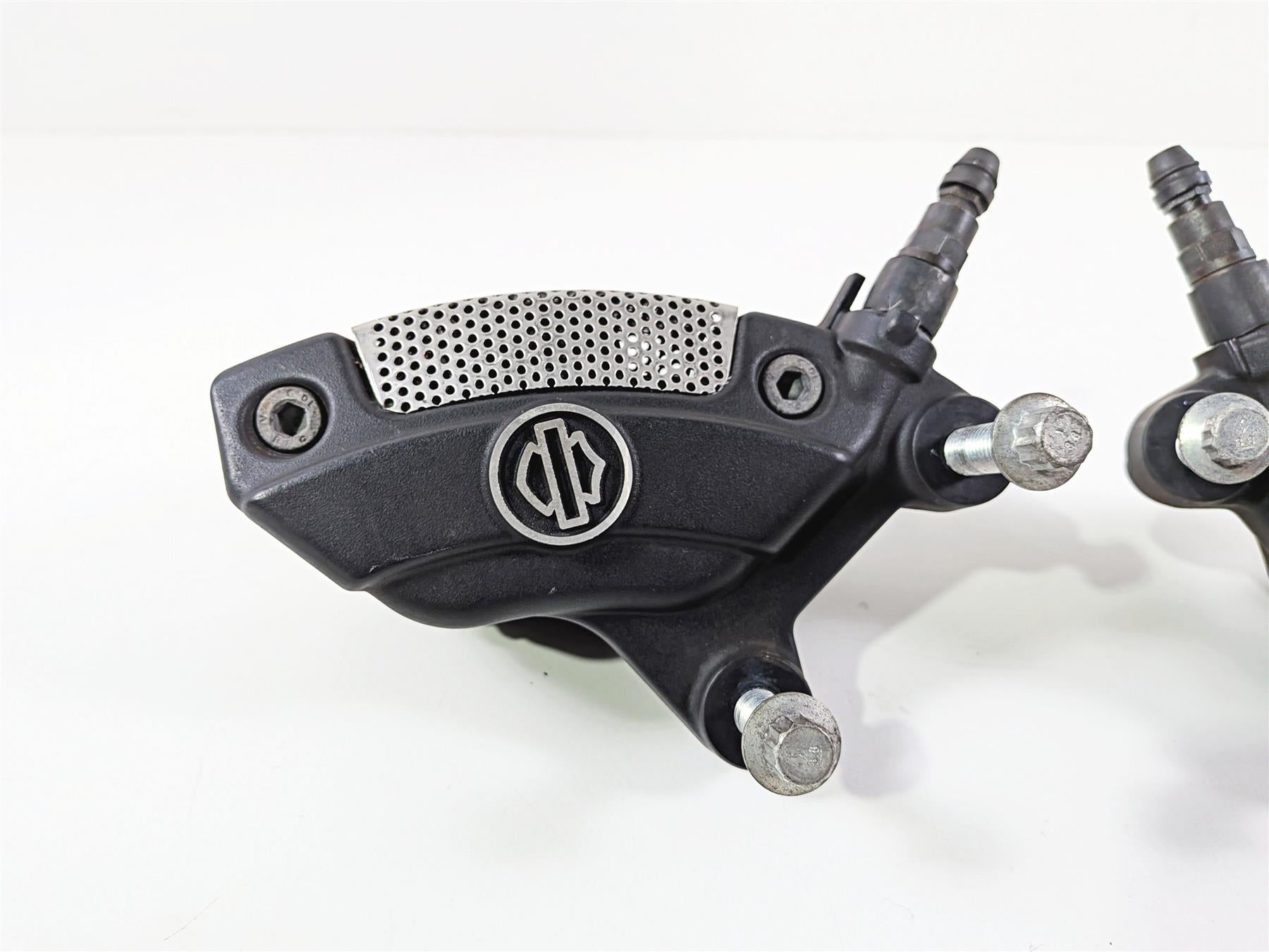 2013 Harley VRSCDX Night Rod Special Front Brake Caliper Set 44731-08 44732-08-Mototech271