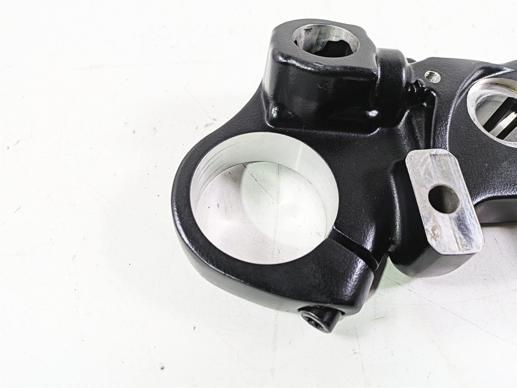 2022 Harley RA1250 S Pan America Upper Triple Tree Steering Clamp 45900242 {{ shop.shopifyCountryName }} - Mototech271