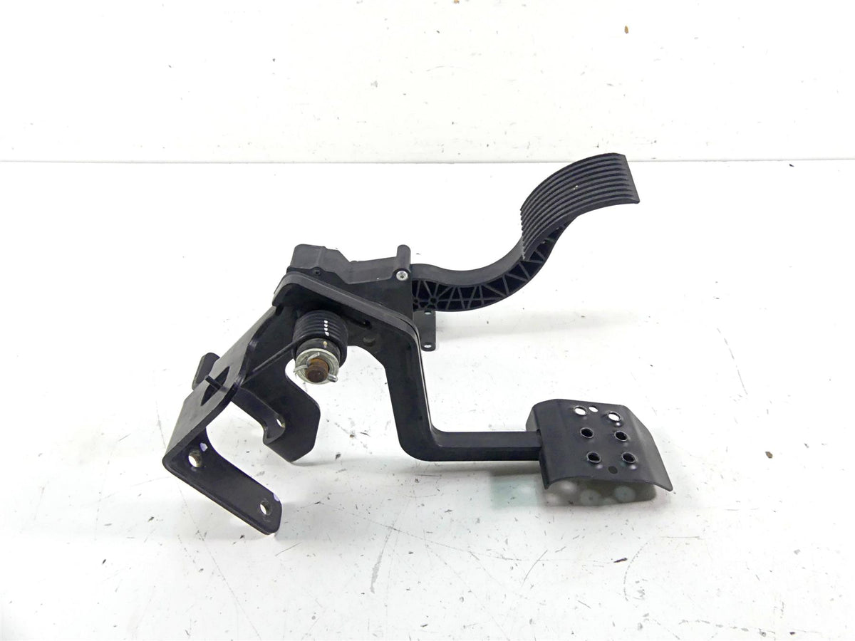 2021 CFMoto Zforce 950 Sport Foot Brake Pedal Lever Set 5BY0-105000 5HY0-082000 {{ shop.shopifyCountryName }} - Mototech271