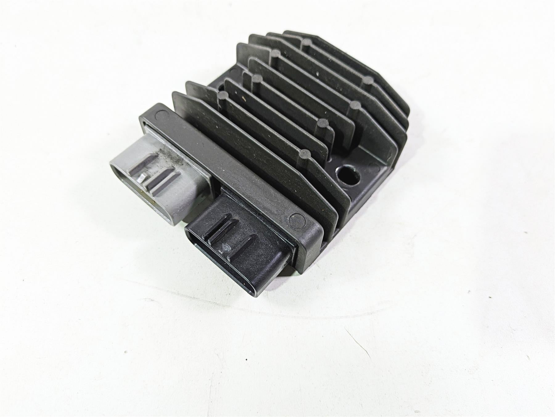2021 BMW R1250GS K51 Adv Rectifier Voltage Regulator 8523367 FH020AB 12319467618 {{ shop.shopifyCountryName }} - Mototech271